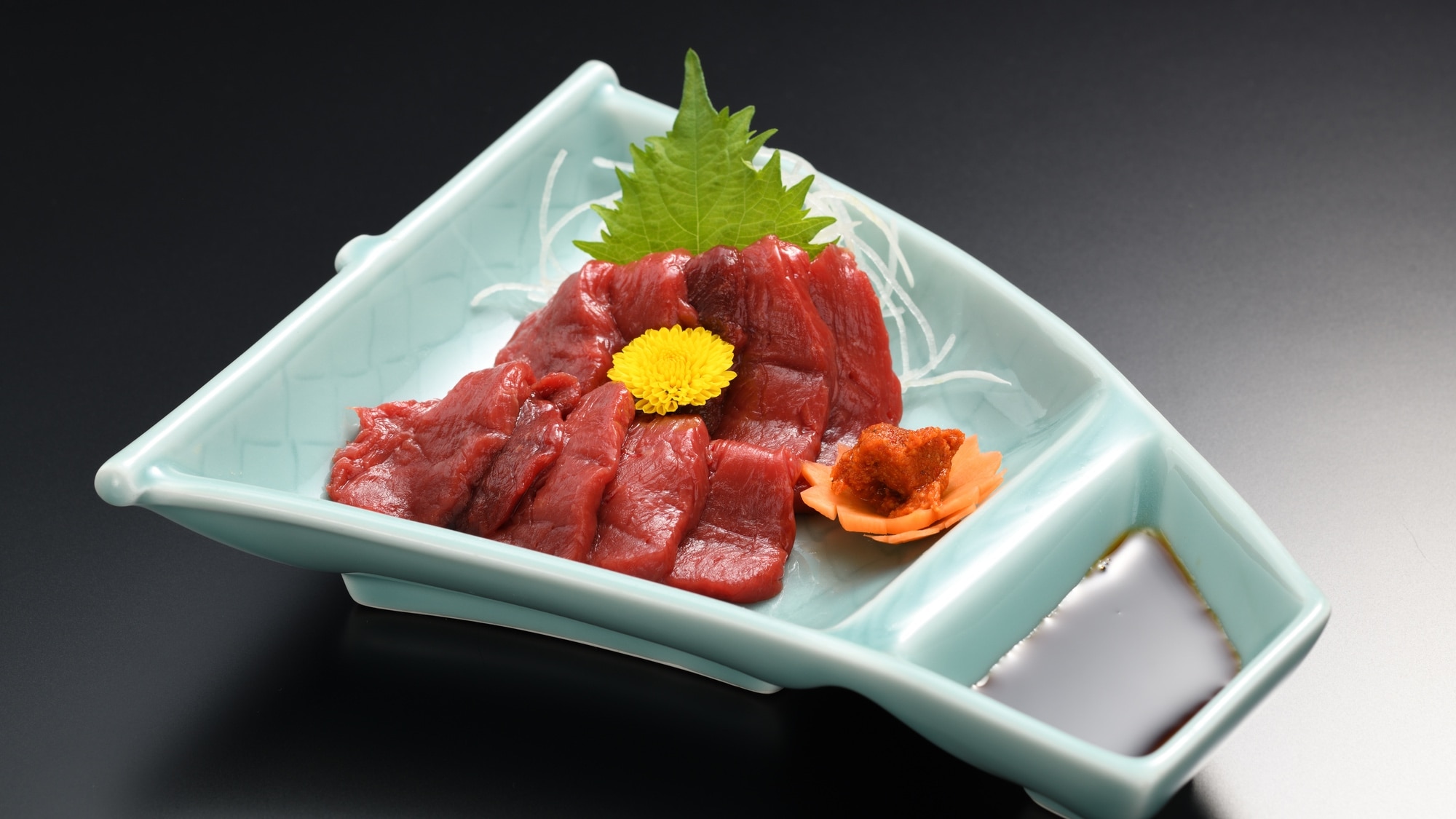 [อาหารพิเศษของไอสึ: เนื้อม้า]