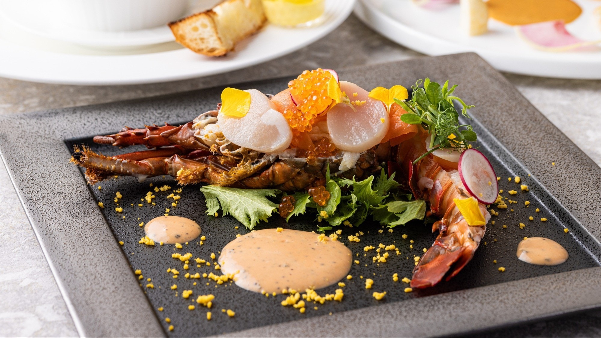 Hidangan Prancis Lobster Ise