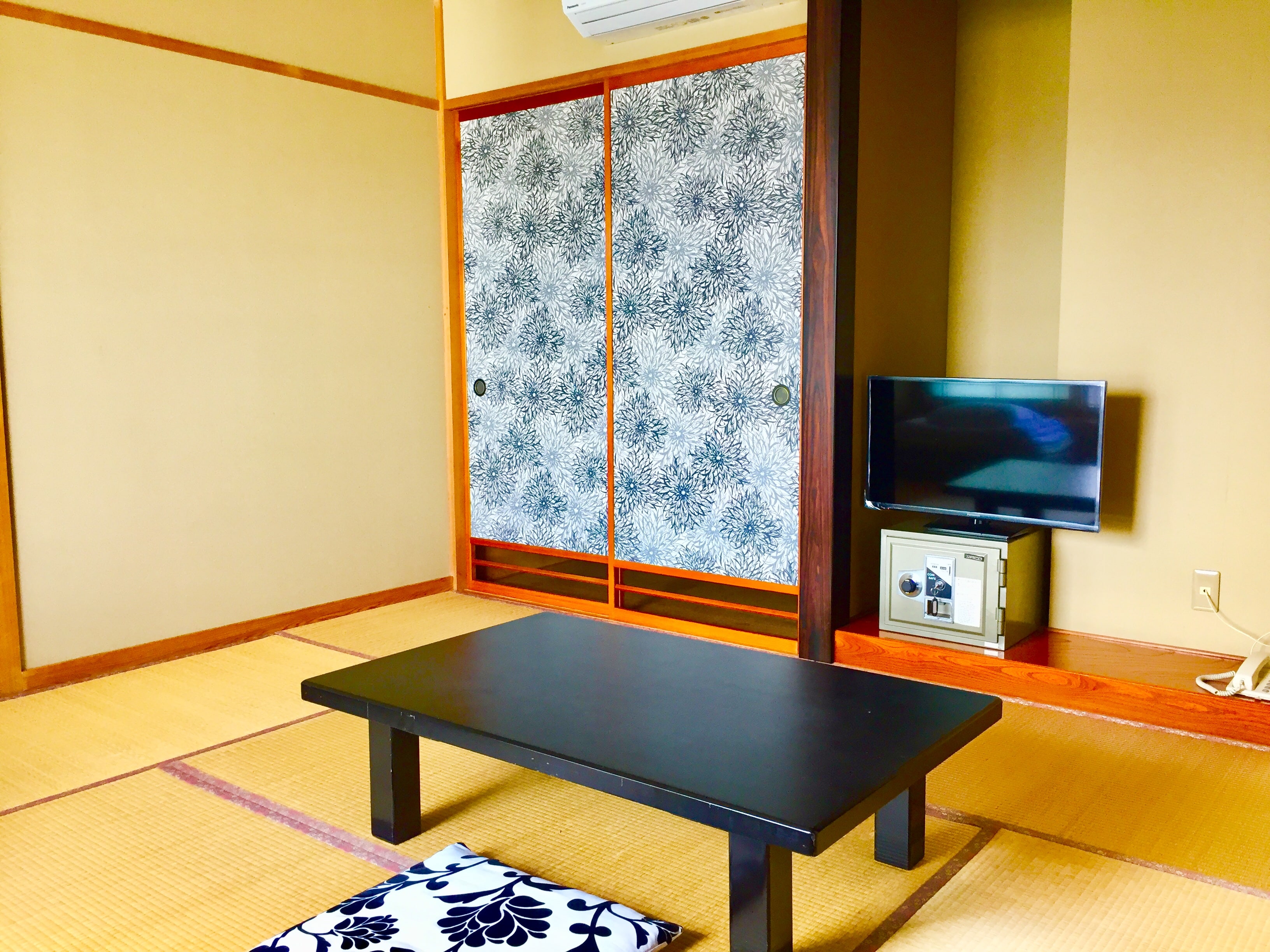 Japanese-style room <WASHITU>