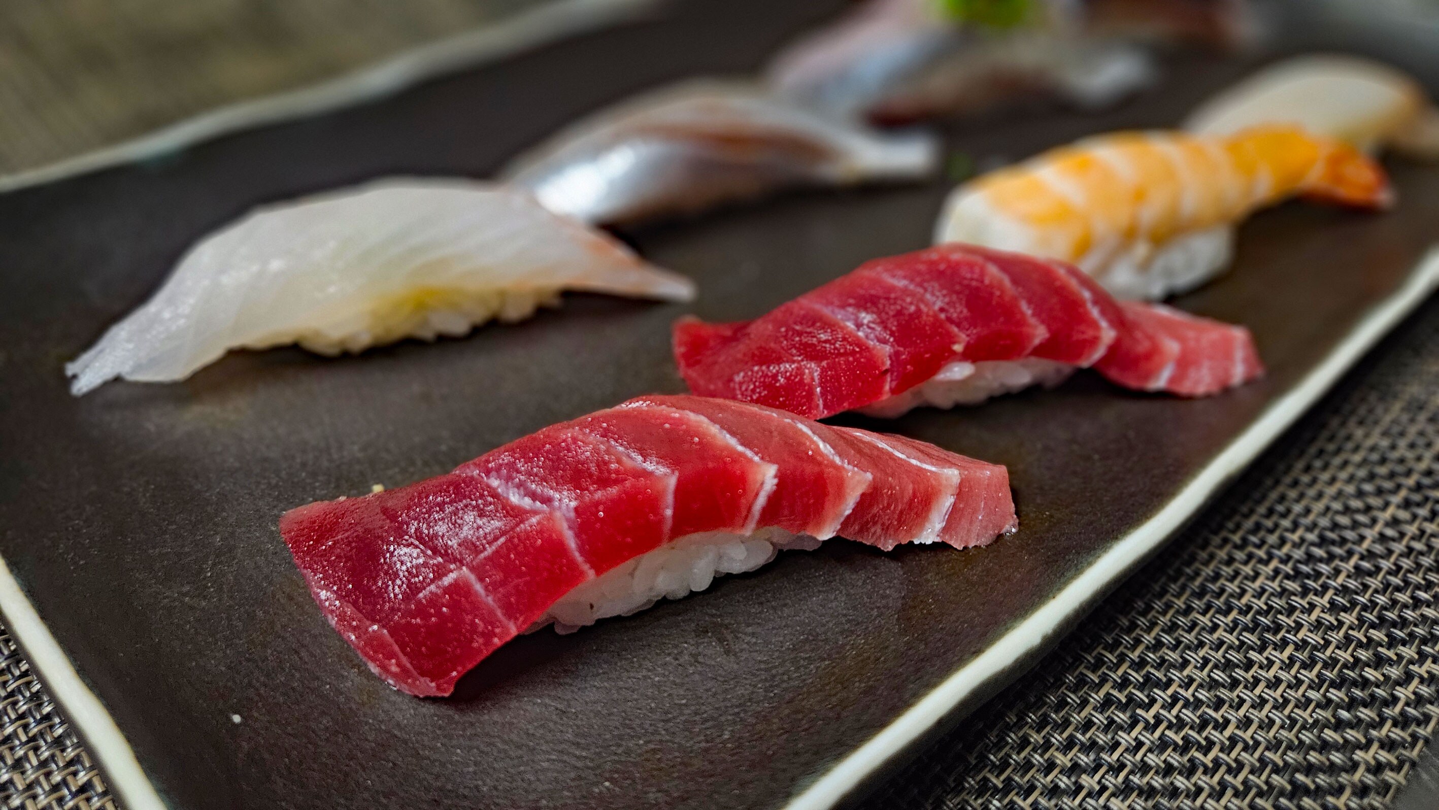 20251115_ปลาทูน่า กุ้งนึ่ง ปลาเก๋า ปลาสแนปเปอร์แดง ปลาซาร์ดีนหมัก ปลาทูน่า 3