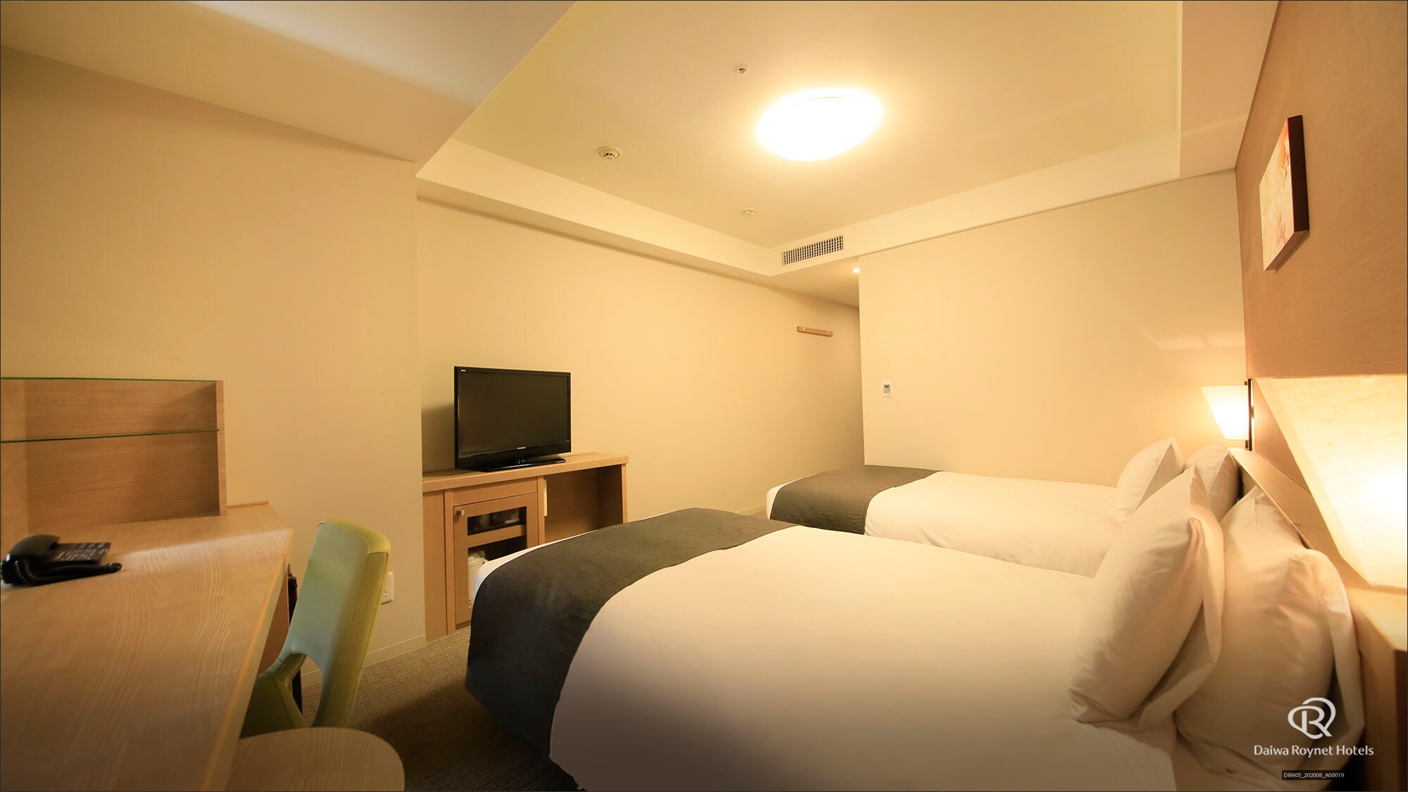 Ladies Twin Room