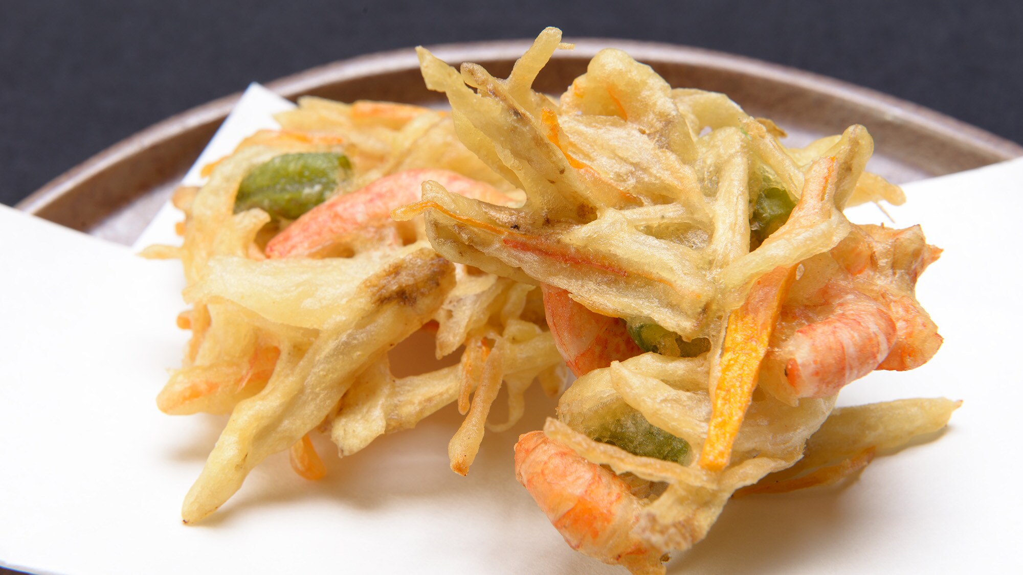*[Dinner example] Each dish is carefully prepared, from selecting the ingredients to cooking.