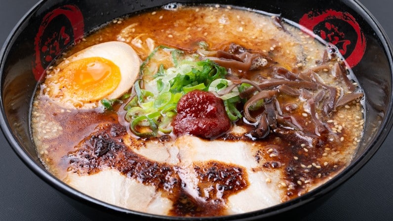 【식사】고쿠마루 돈코츠 ※당관 1층에 있는 라면점의 메뉴입니다