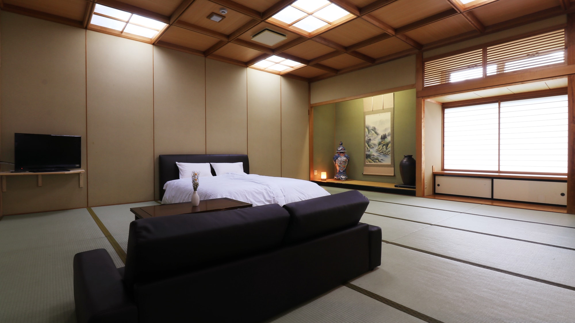 [210 Special Japanese Room]