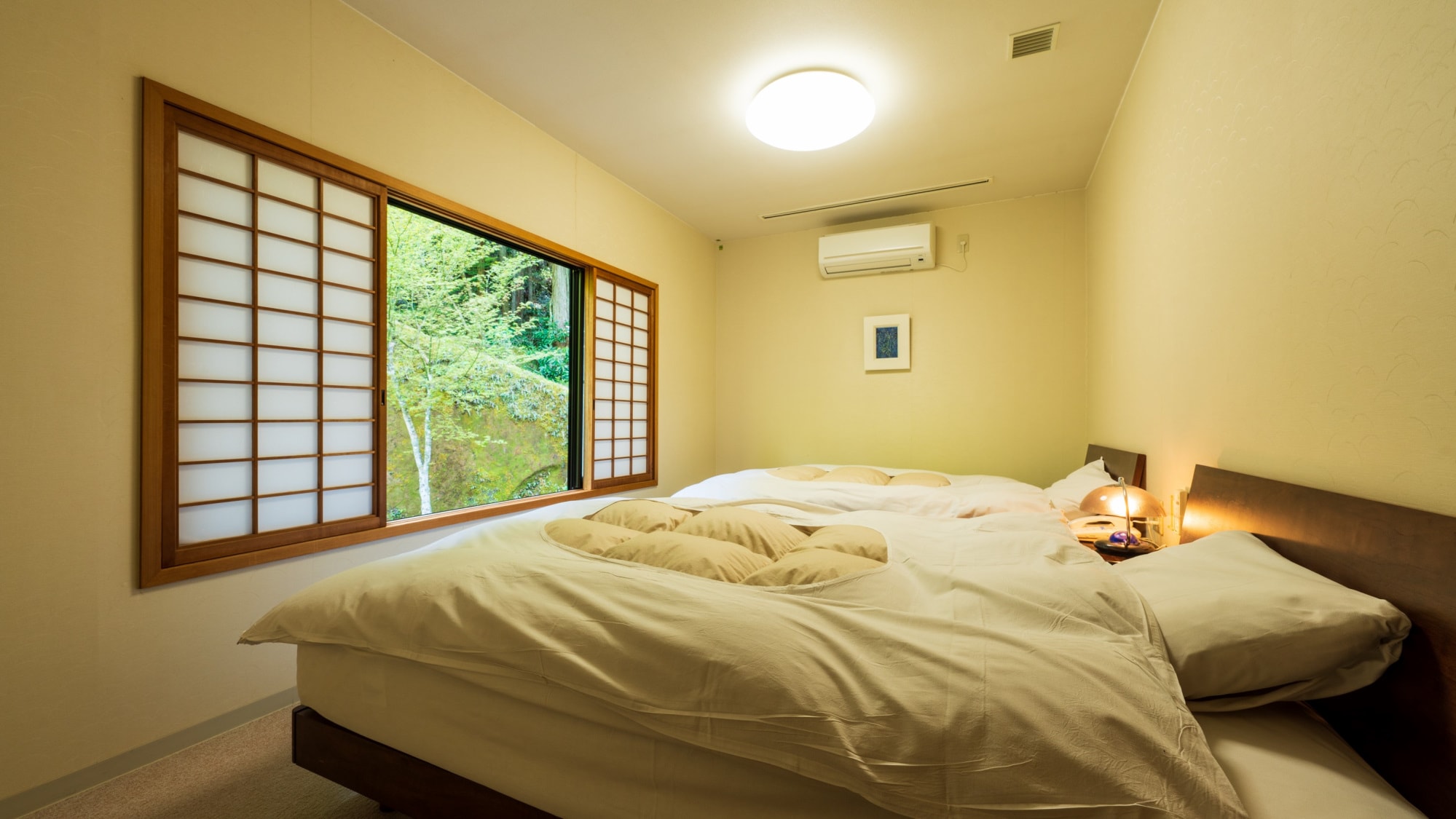 ◇ [Japanese-Western style room | Capacity 4 people] Detached room with private garden overlooking Yabakei / example