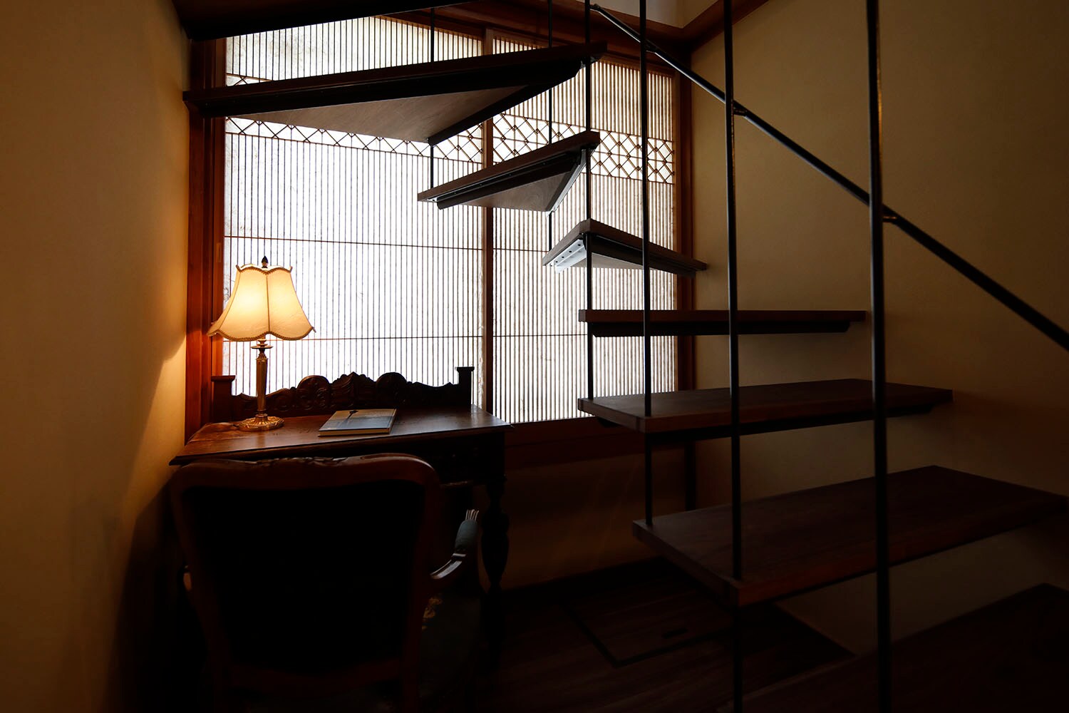 Shiunkaku Maisonette (Yoshi) Spiral Staircase