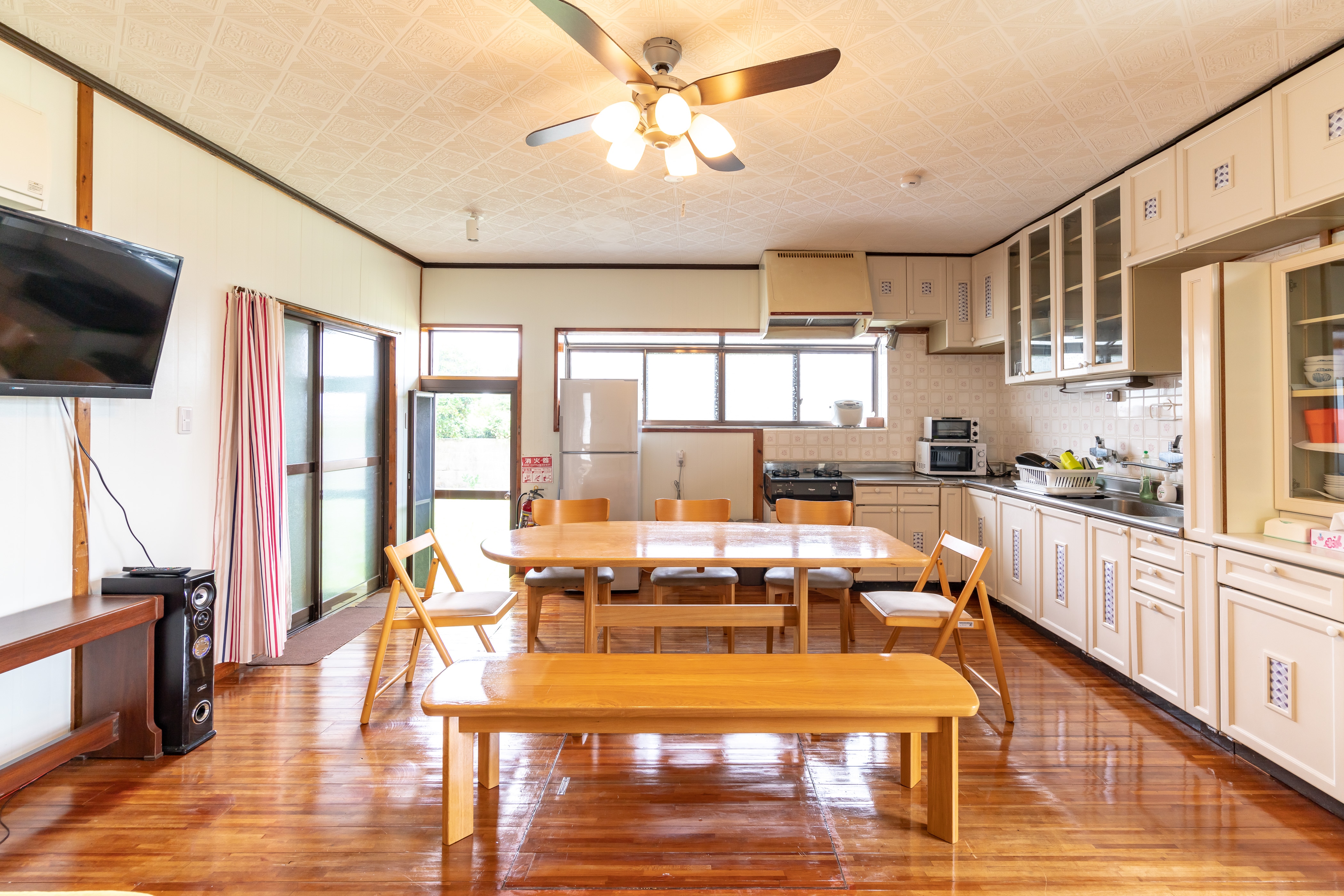 Kitchen and living room