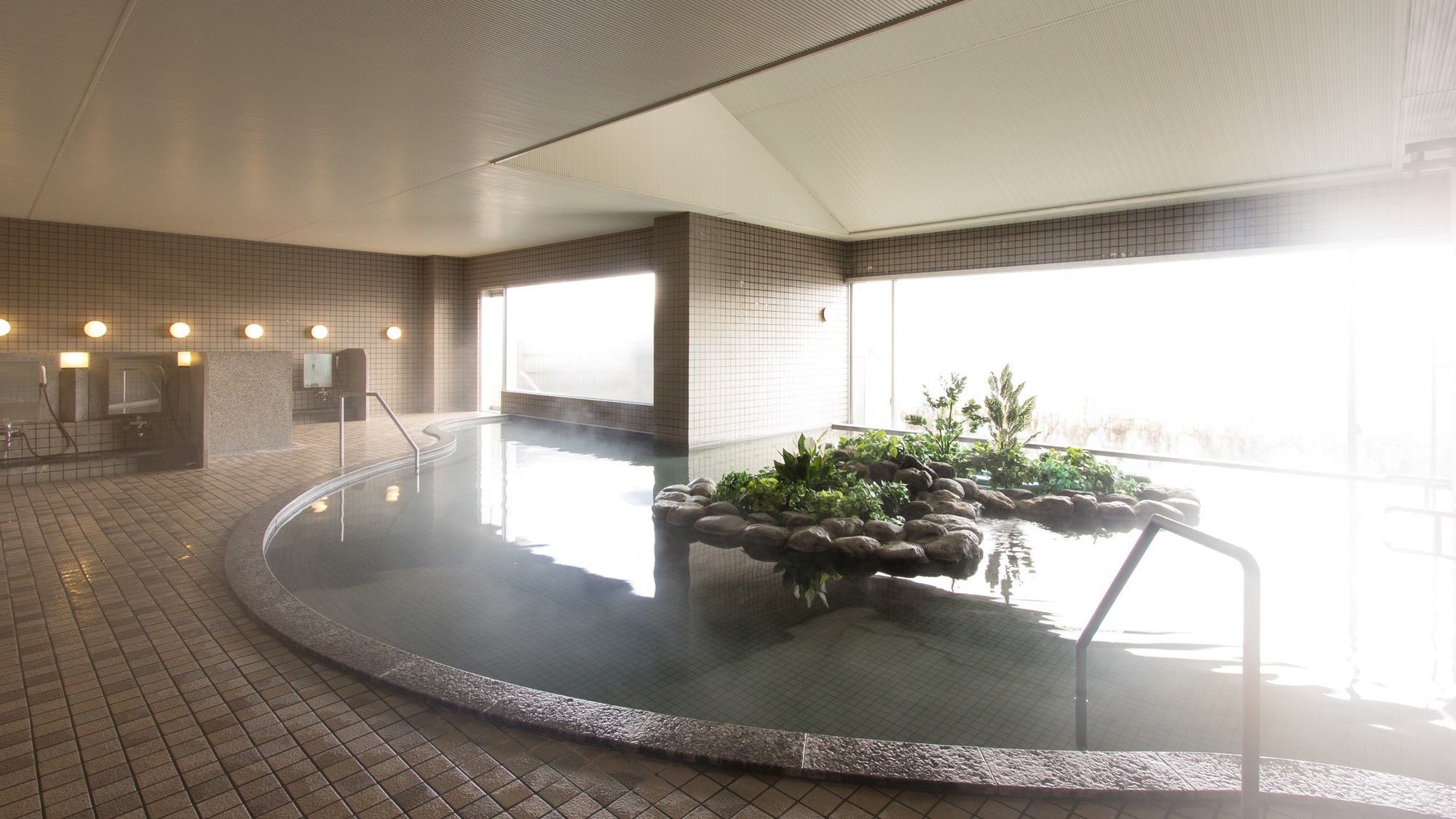 Large hot spring bath "Mori no Yu"
