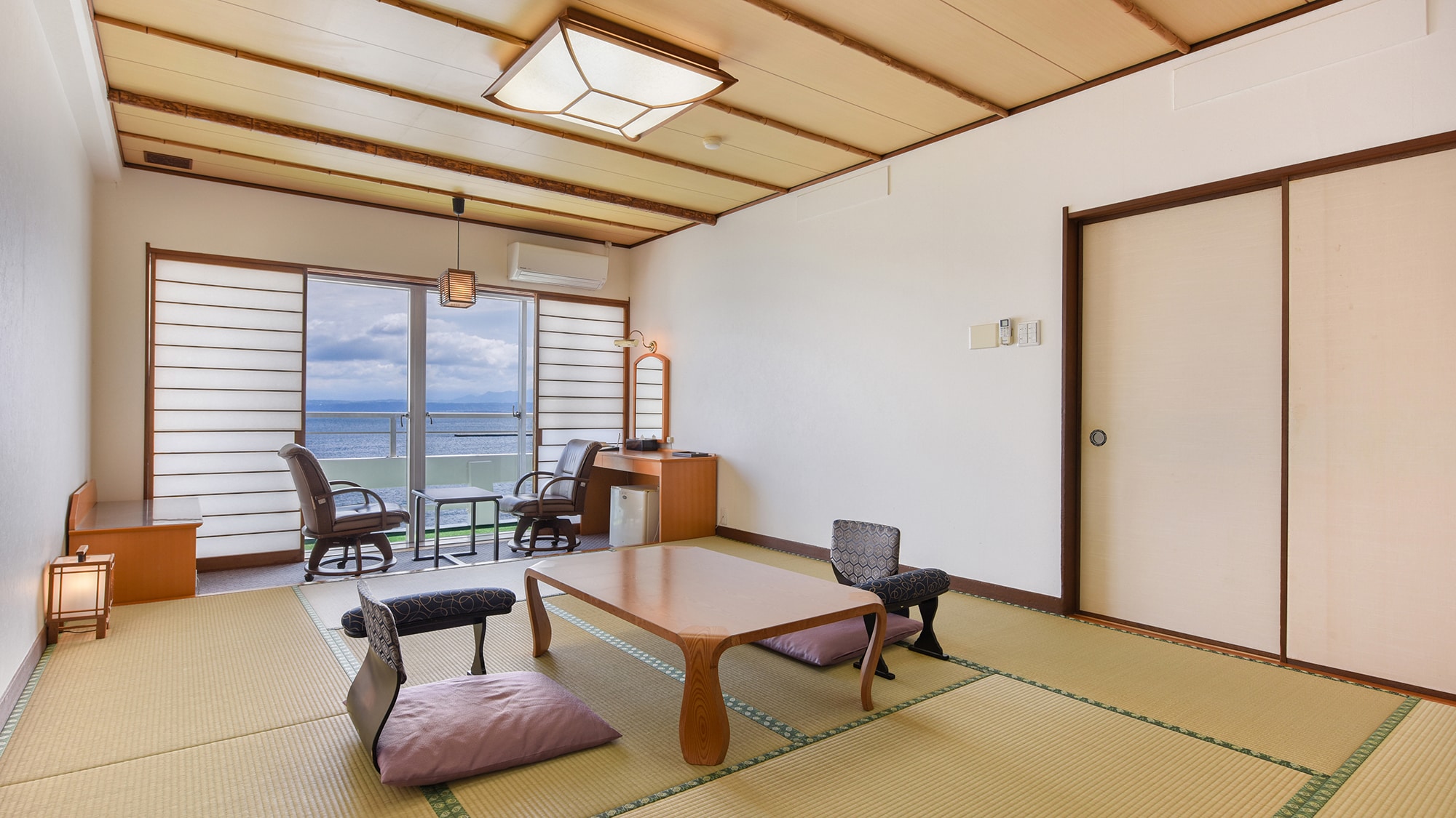 Standard guest room (example)