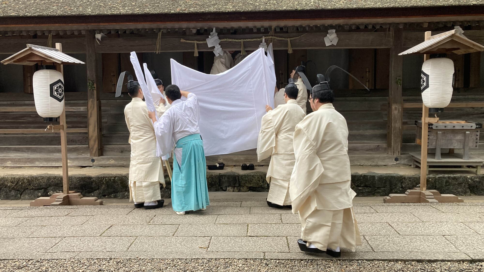 Izumo Taisha Shrine - The month of the gods