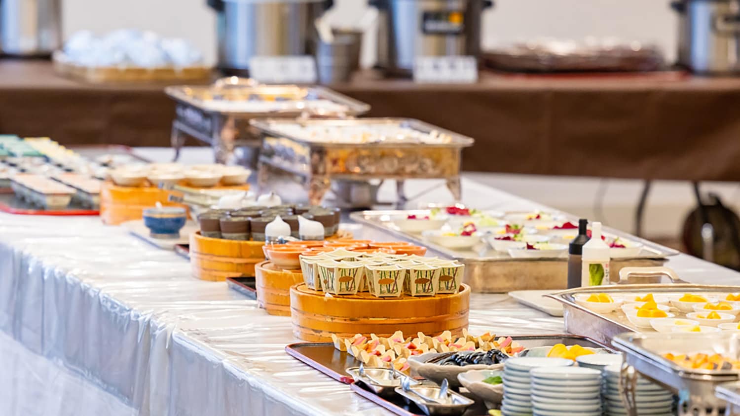 Breakfast buffet 03