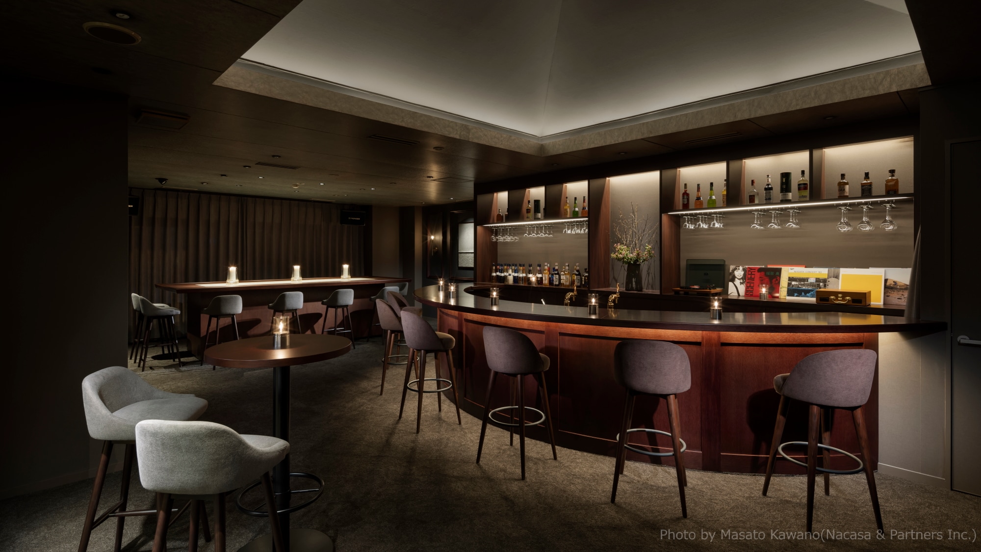 BAR ATARAYO: A new bar for adults to gather next to the lobby