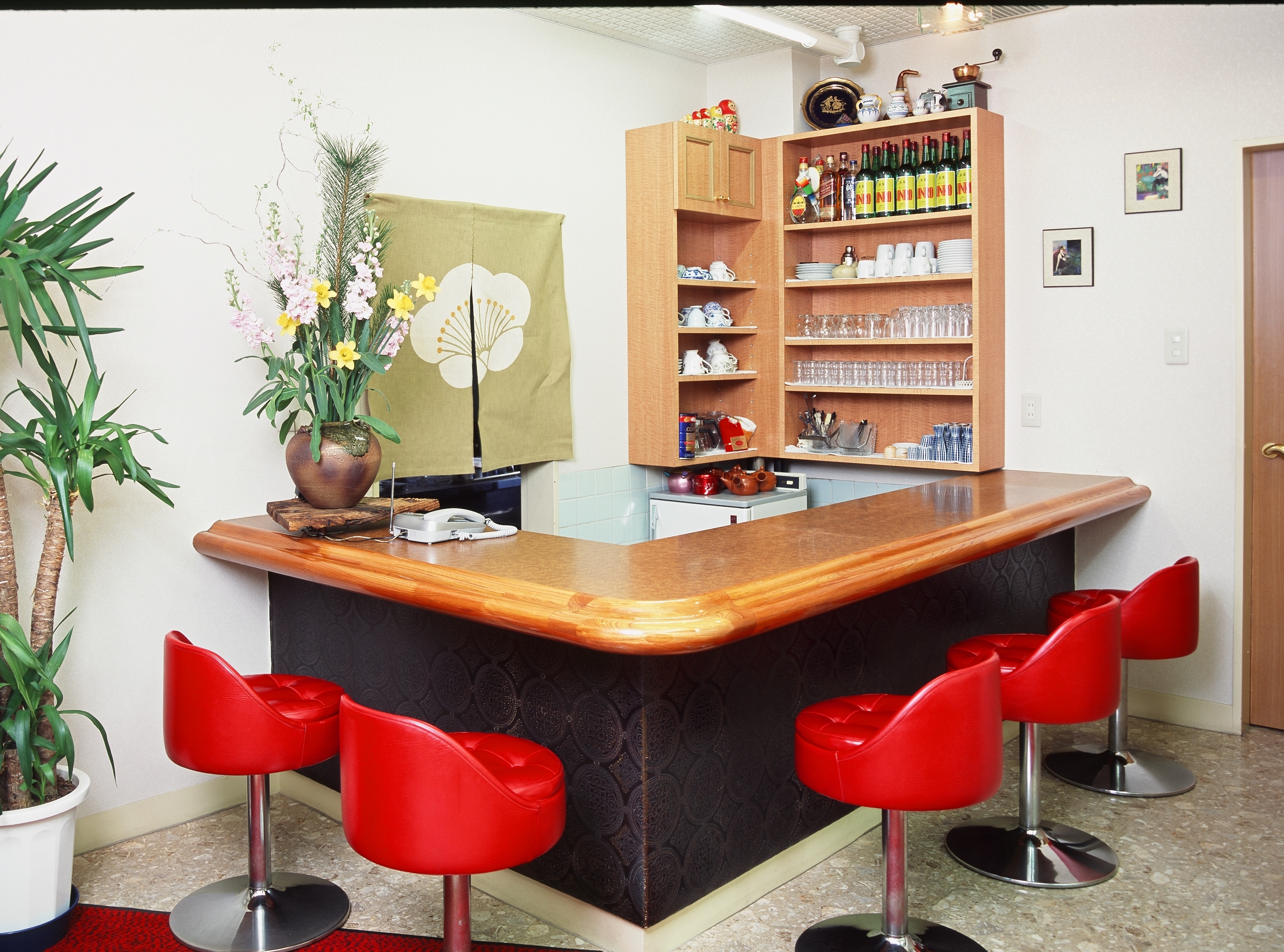 Bar lounge