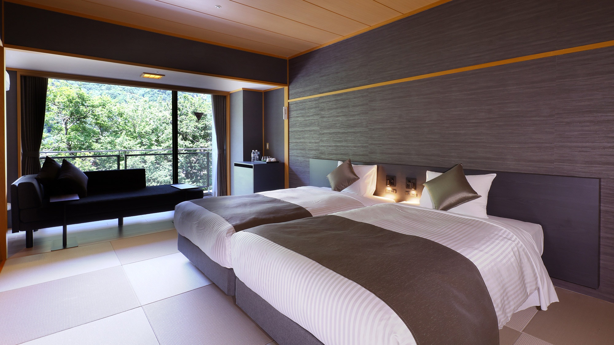 Standard Japanese-style bed 10 tatami mats No indoor bath
