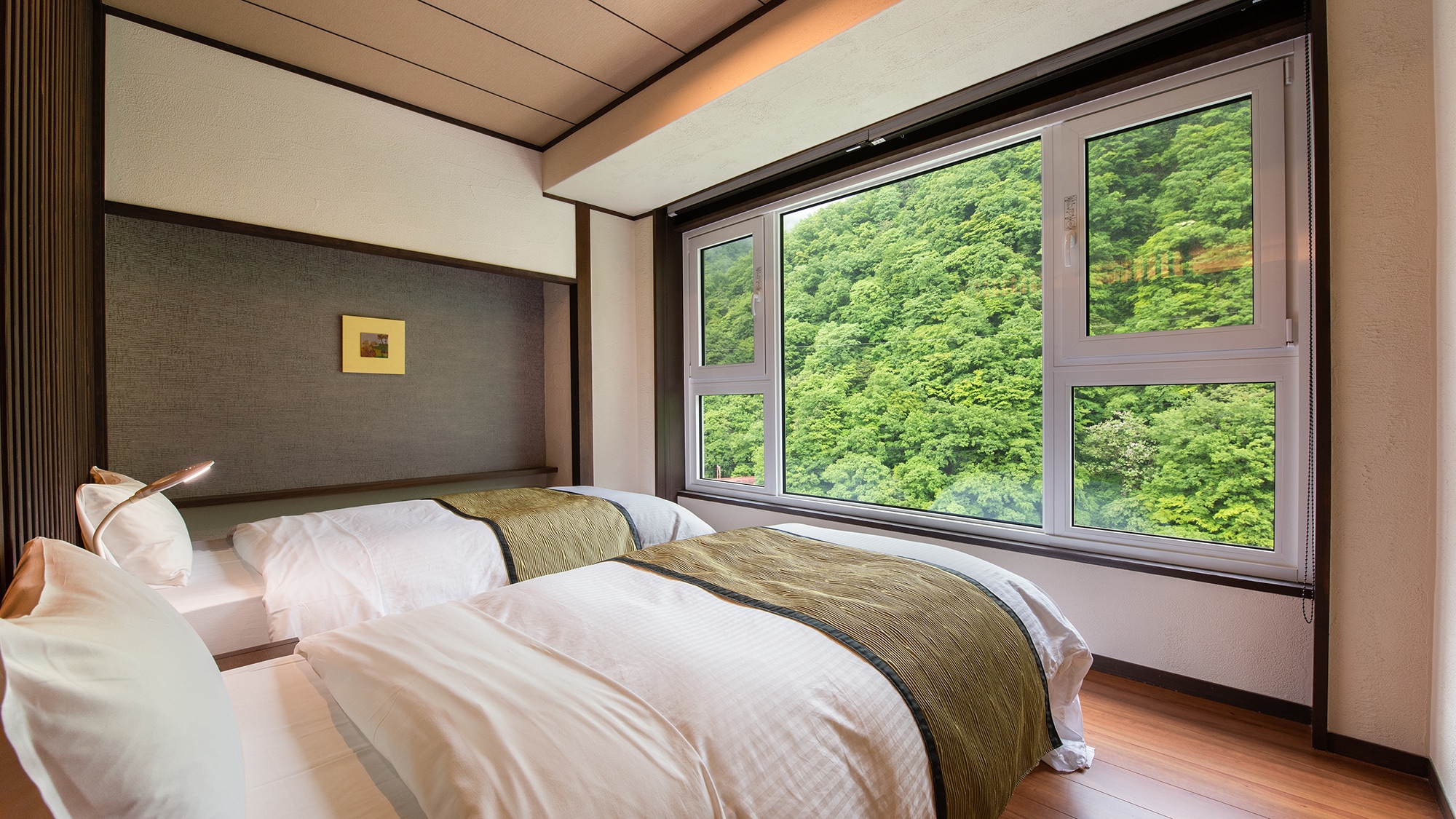 *[Kamar bergaya Jepang-Barat Modern] dijamin lantai atas! <8 tatami + 2 tempat tidur>