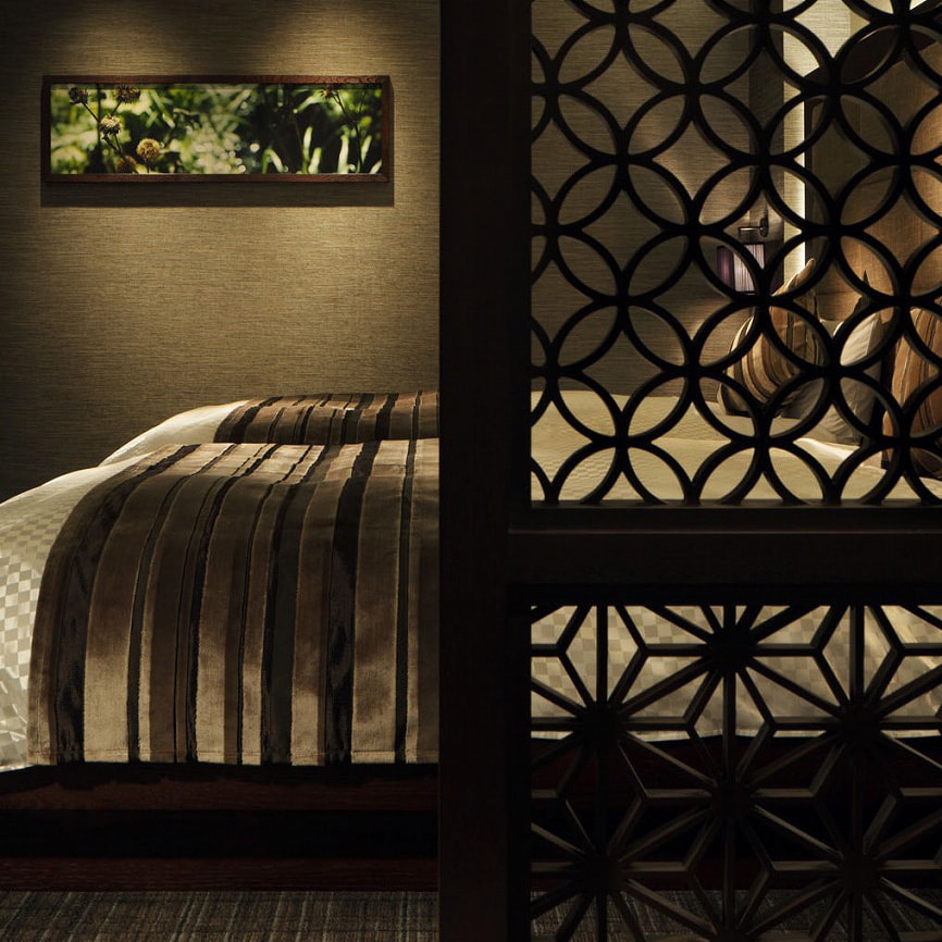 □ Western-style room