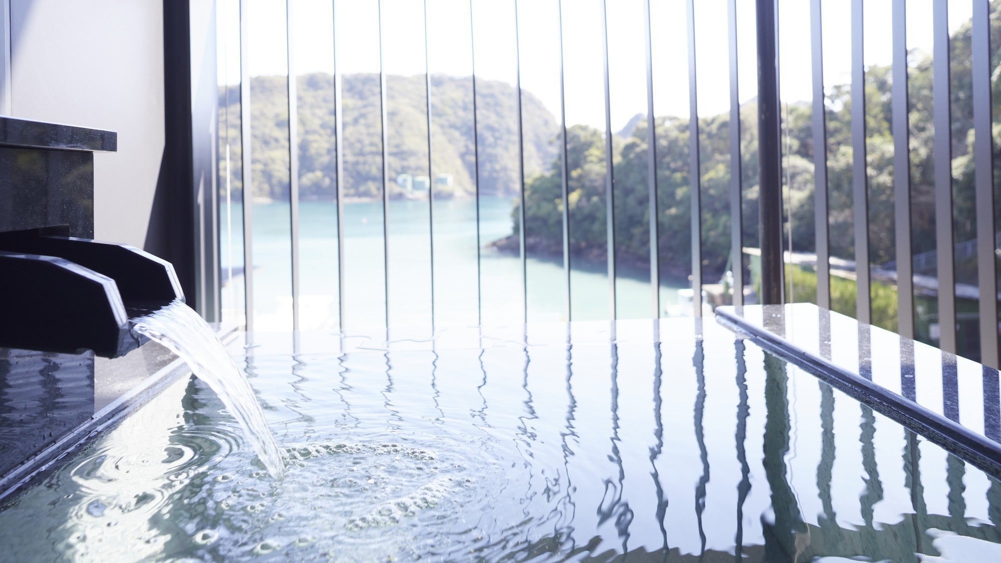 "Nagi no Sho" with an open-air bath in all guest rooms * The open-air bath in guest rooms is not a hot spring