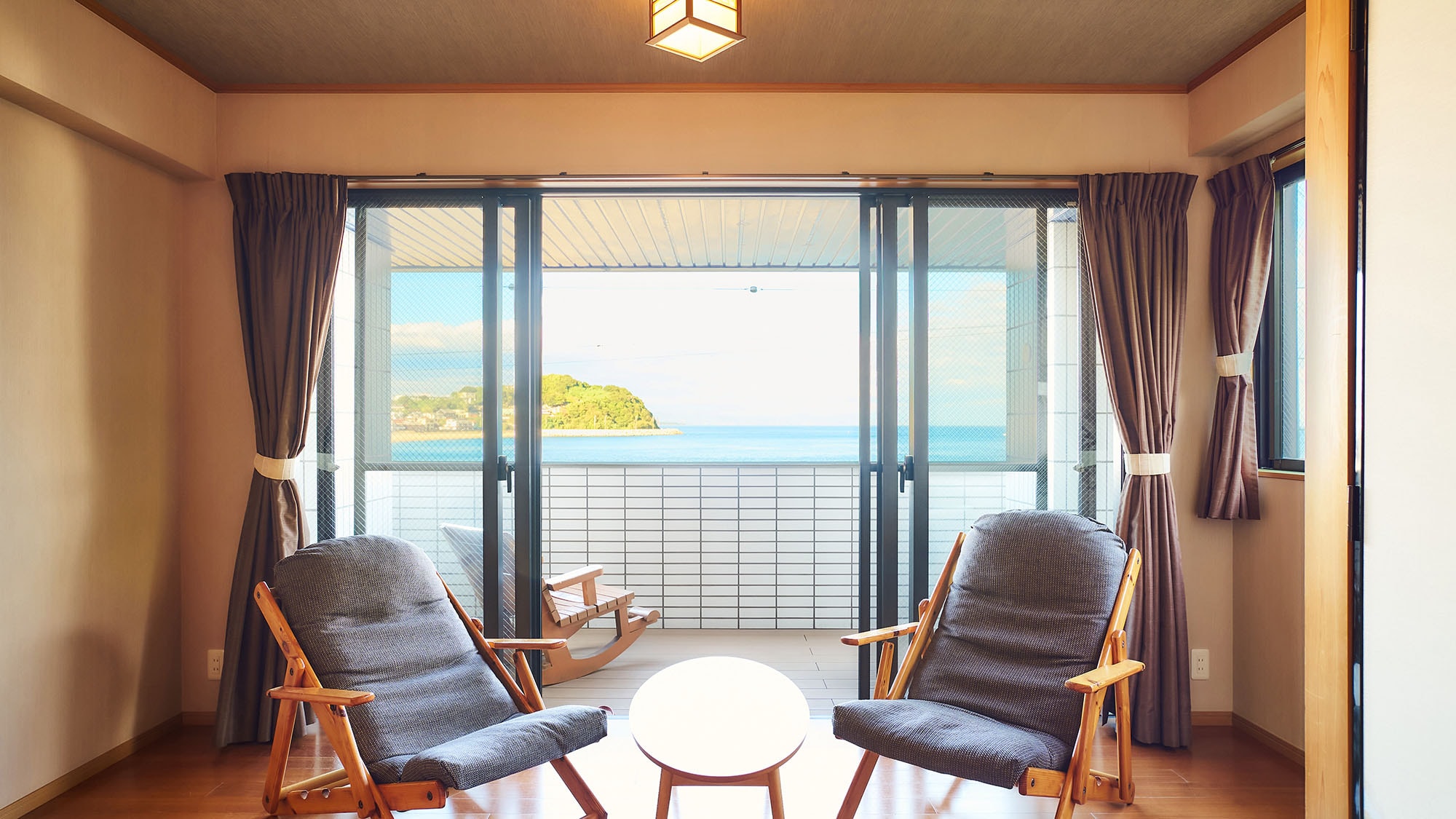 ・[Guest Room/Star] Comes with an ocean view terrace, allowing you to enjoy the magnificent view at any time.