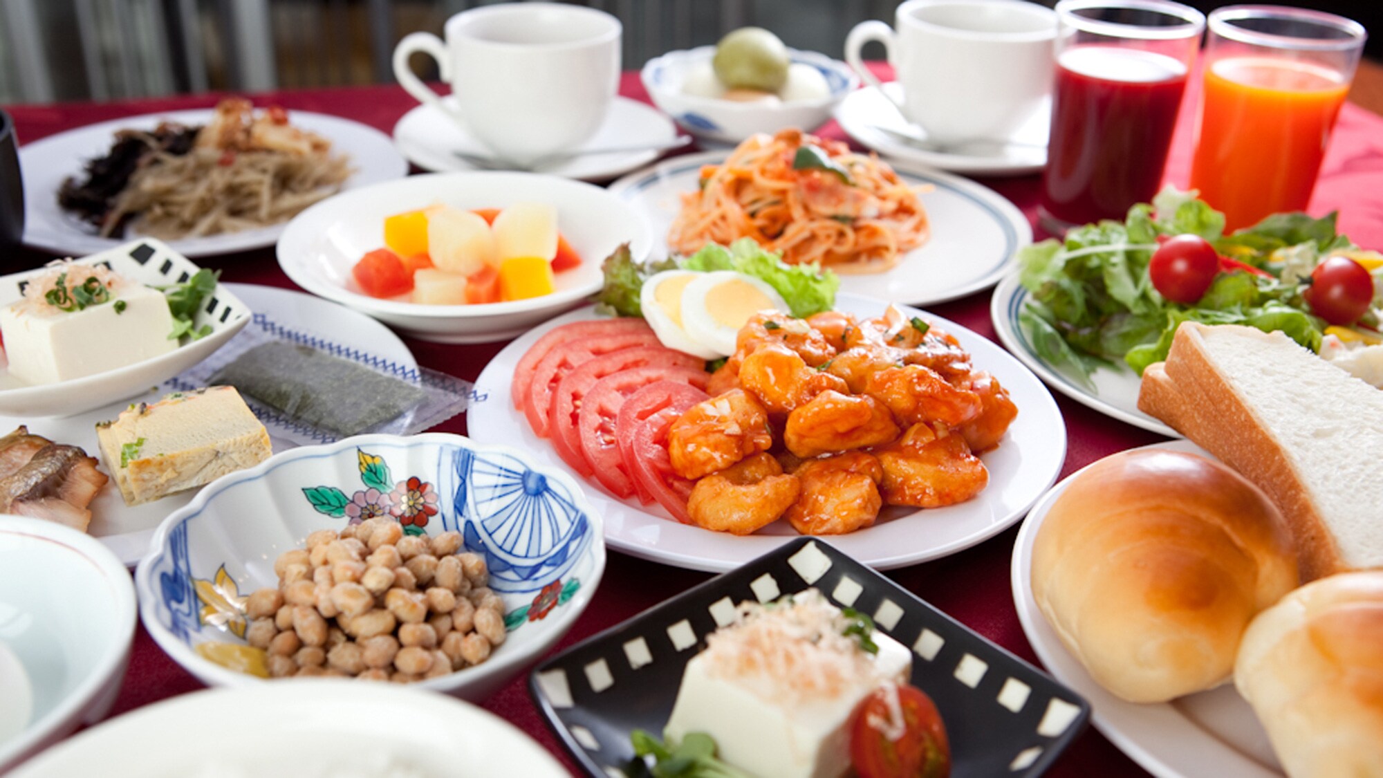 Sarapan prasmanan [setel gambar]