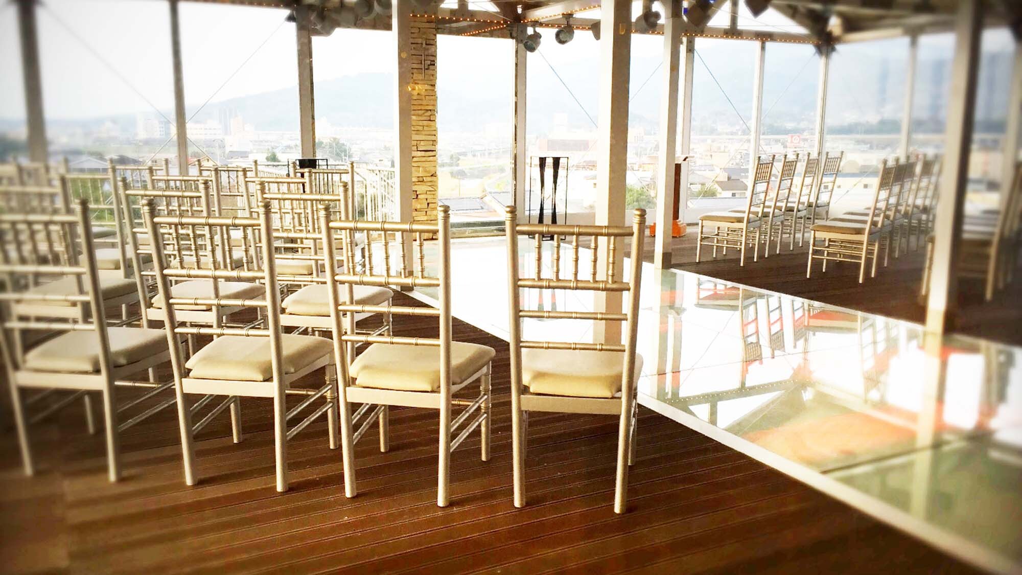 ・[餐厅] 可以一览和泉市全景的会场