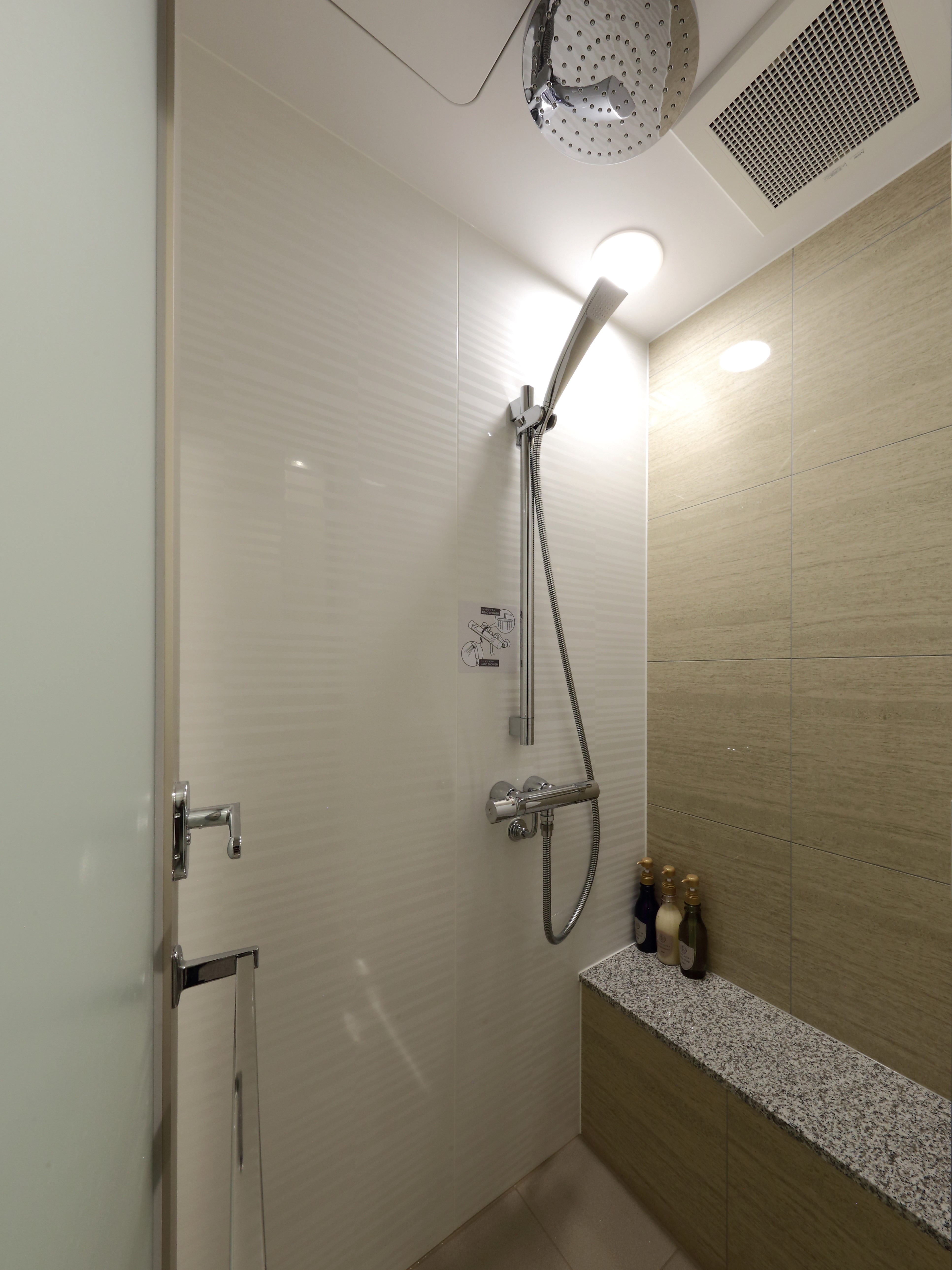Double room (shower room)