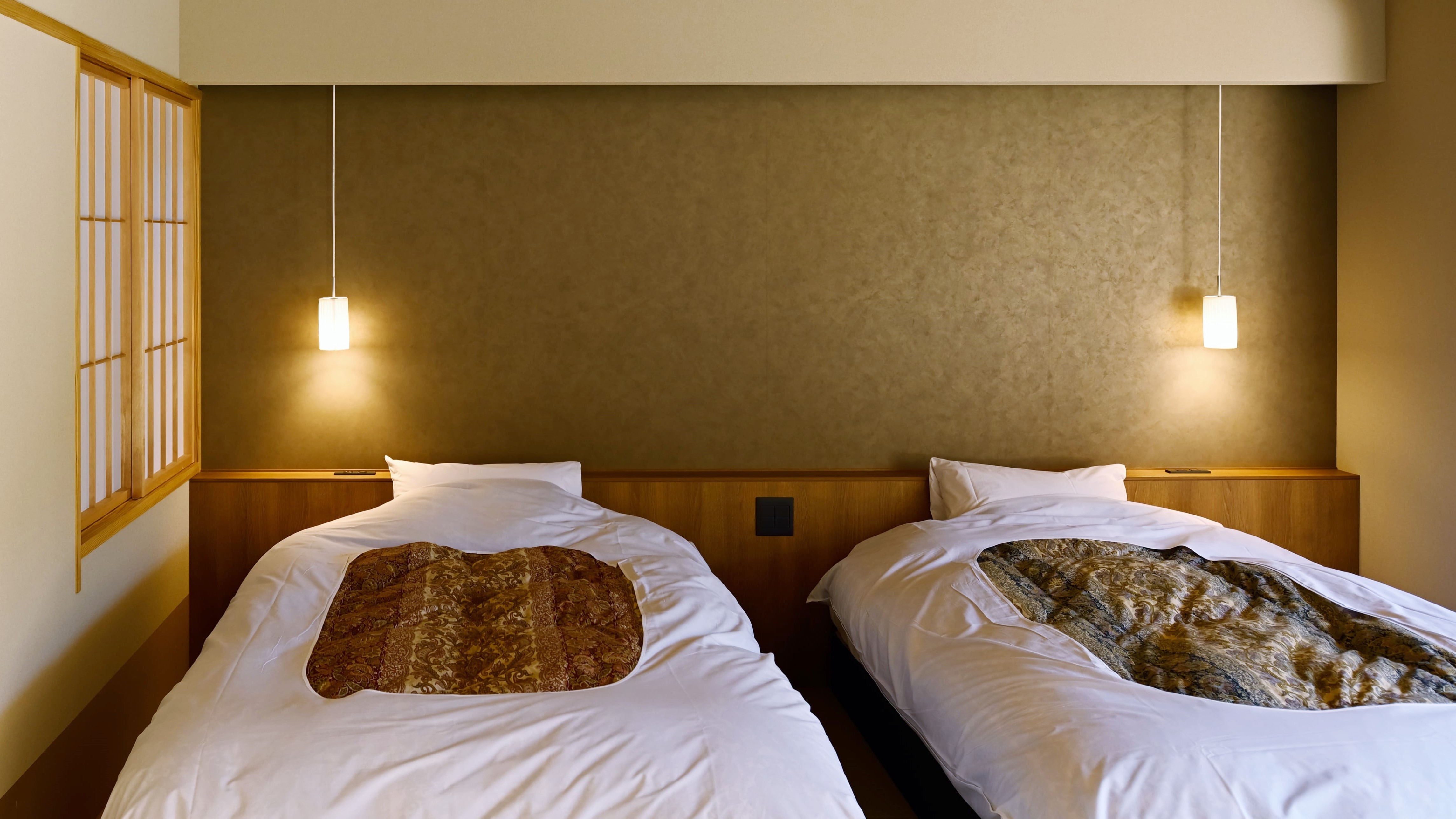 [Standard guest room (bed)] Half open-air hot spring, 8 tatami mats + dining room