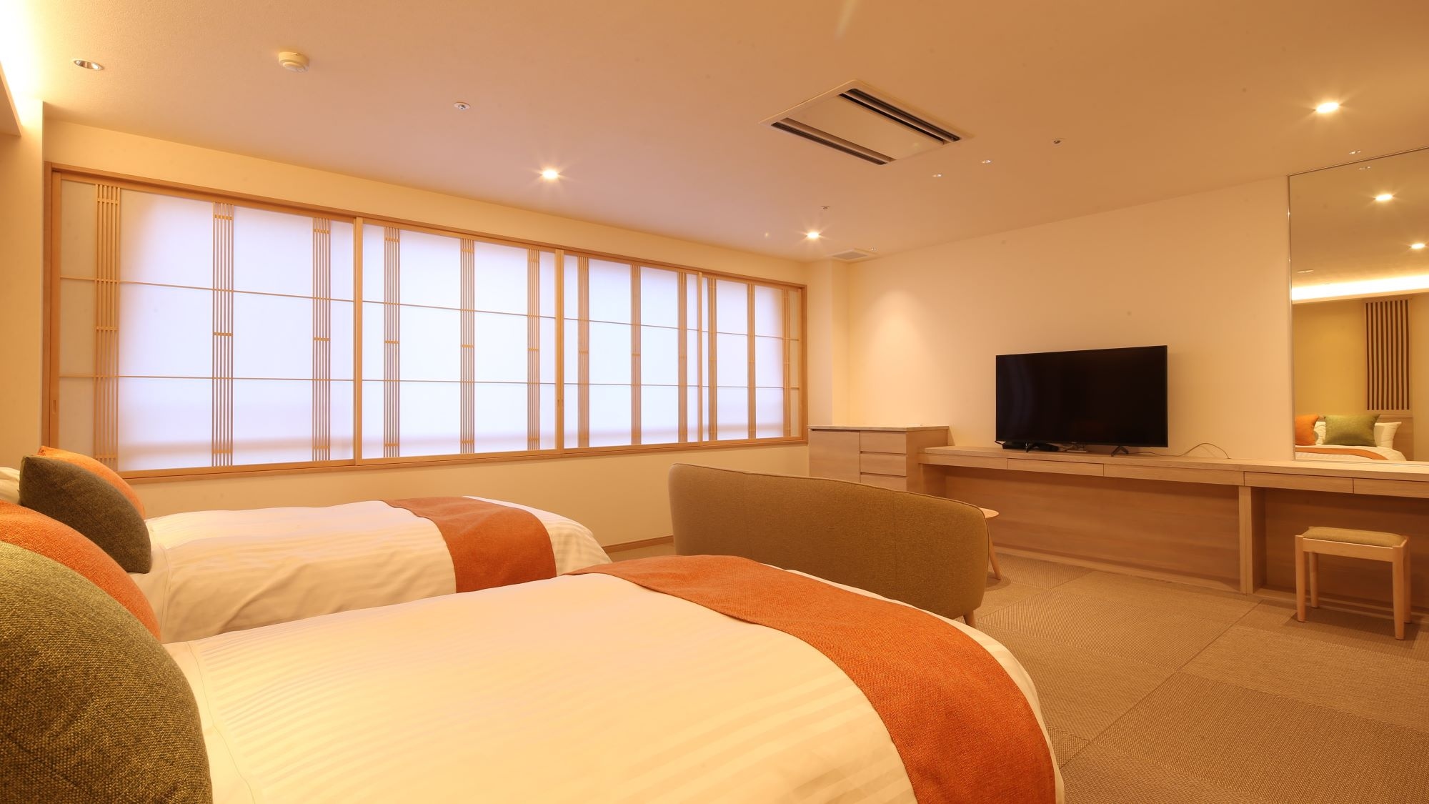 Main guest hall/comfort Japanese-Western room *Example