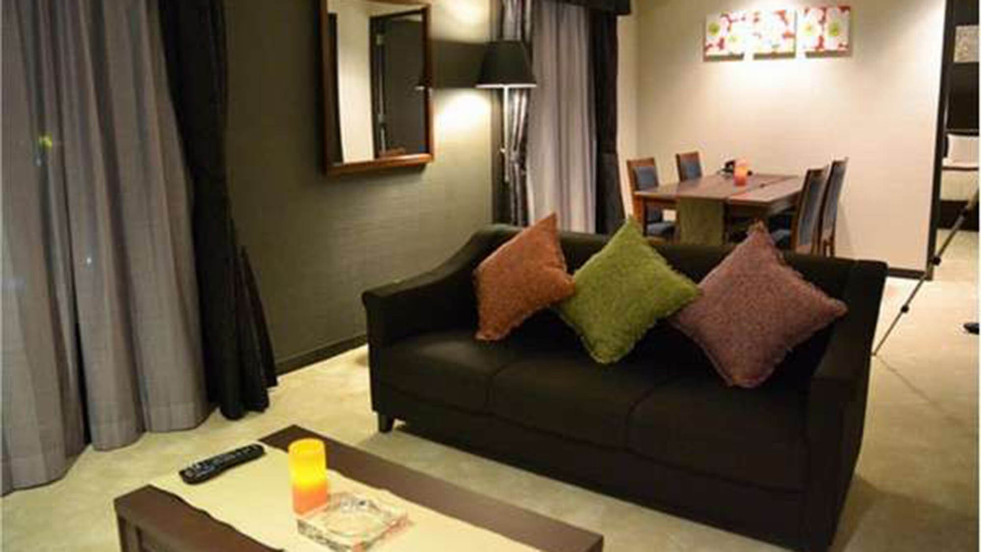 Suite Living Room