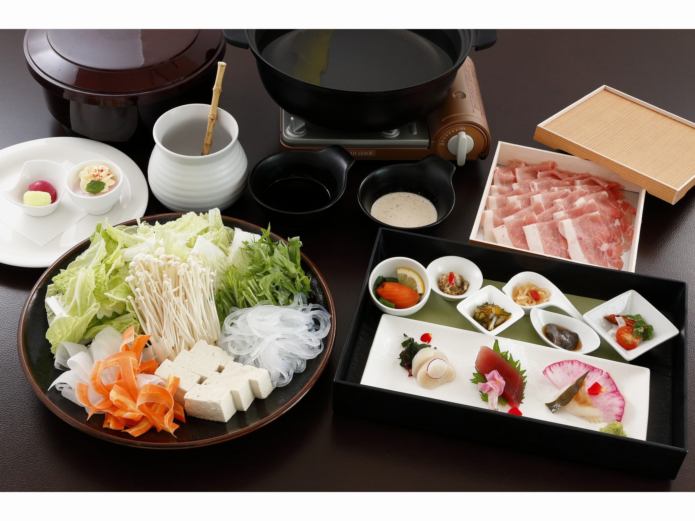 旭川馬鈴薯豬肉涮鍋無限量供應