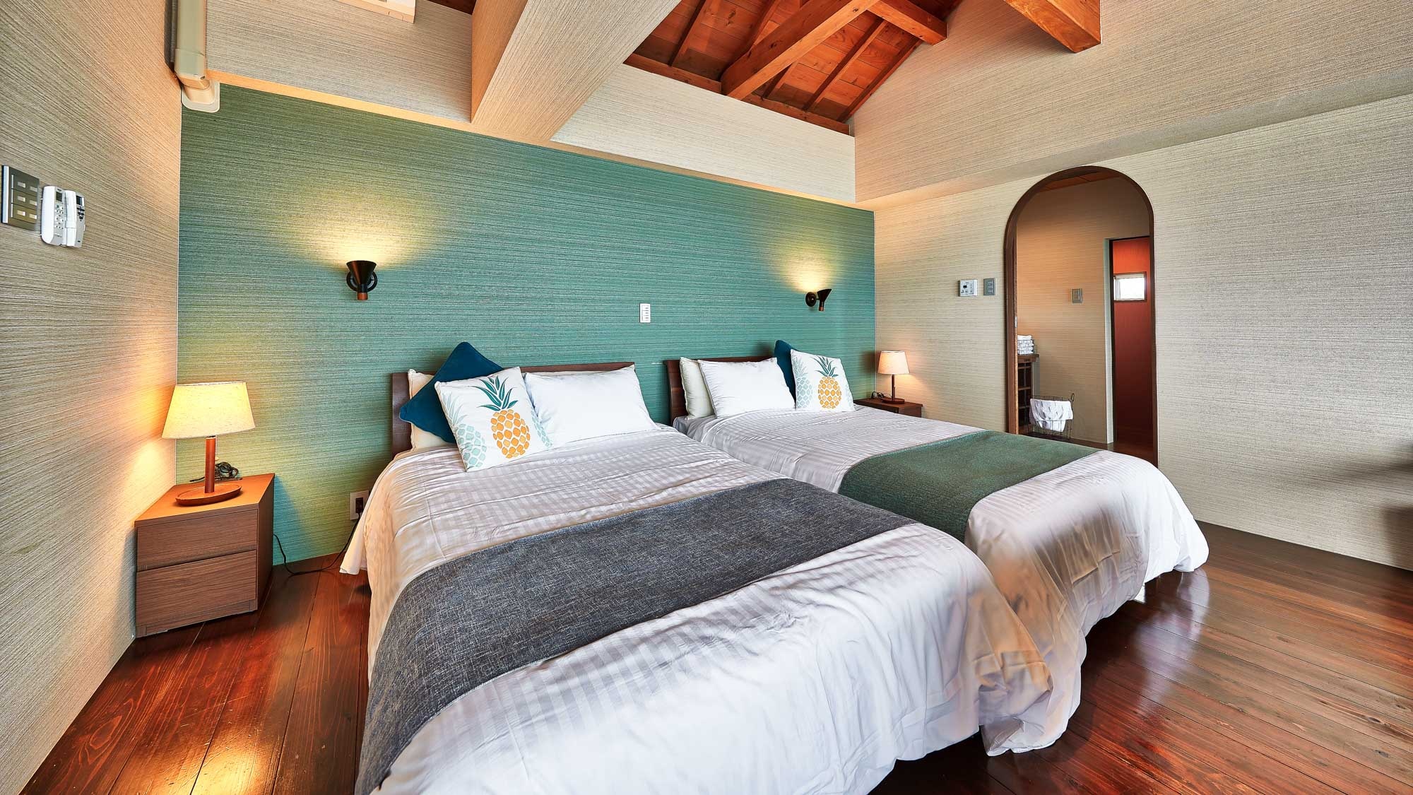 [Twin room with separate room] Main room (living room)