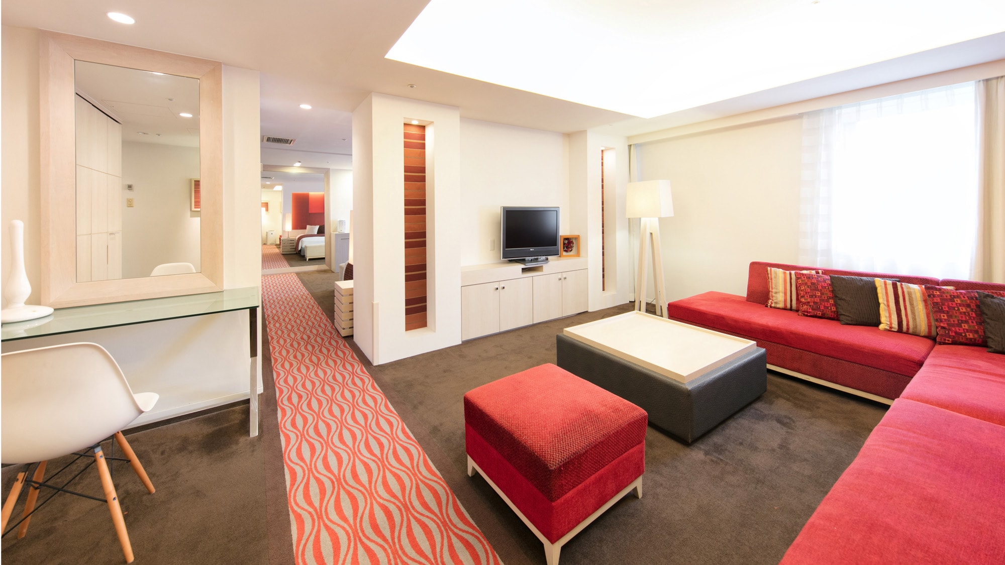 The Tower Suite ◆ (75 m2) [Tower Building] 14th floor [Non-smoking]