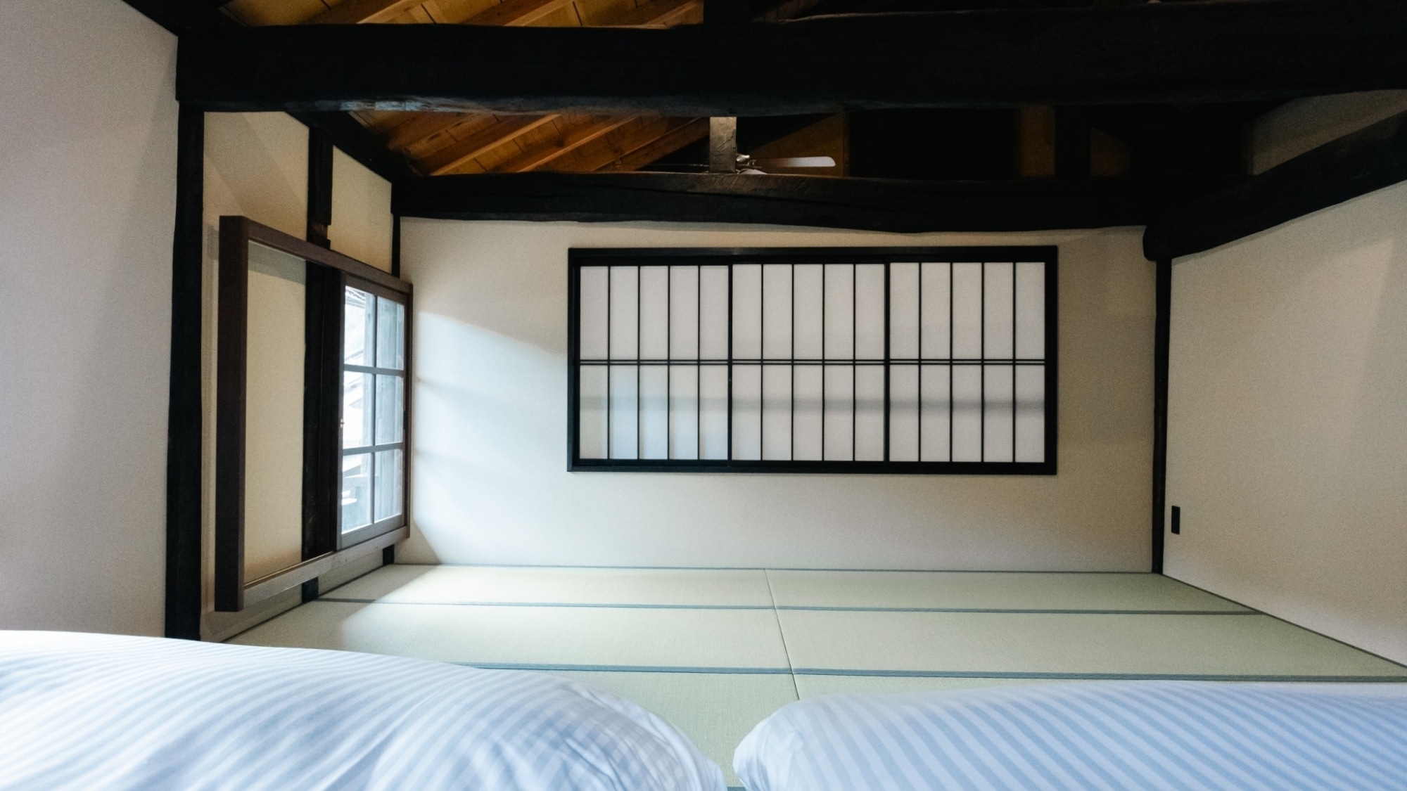*[Facilities] Feel the warmth of Japanese culture on the tatami mats and enjoy a comfortable sleeping space.