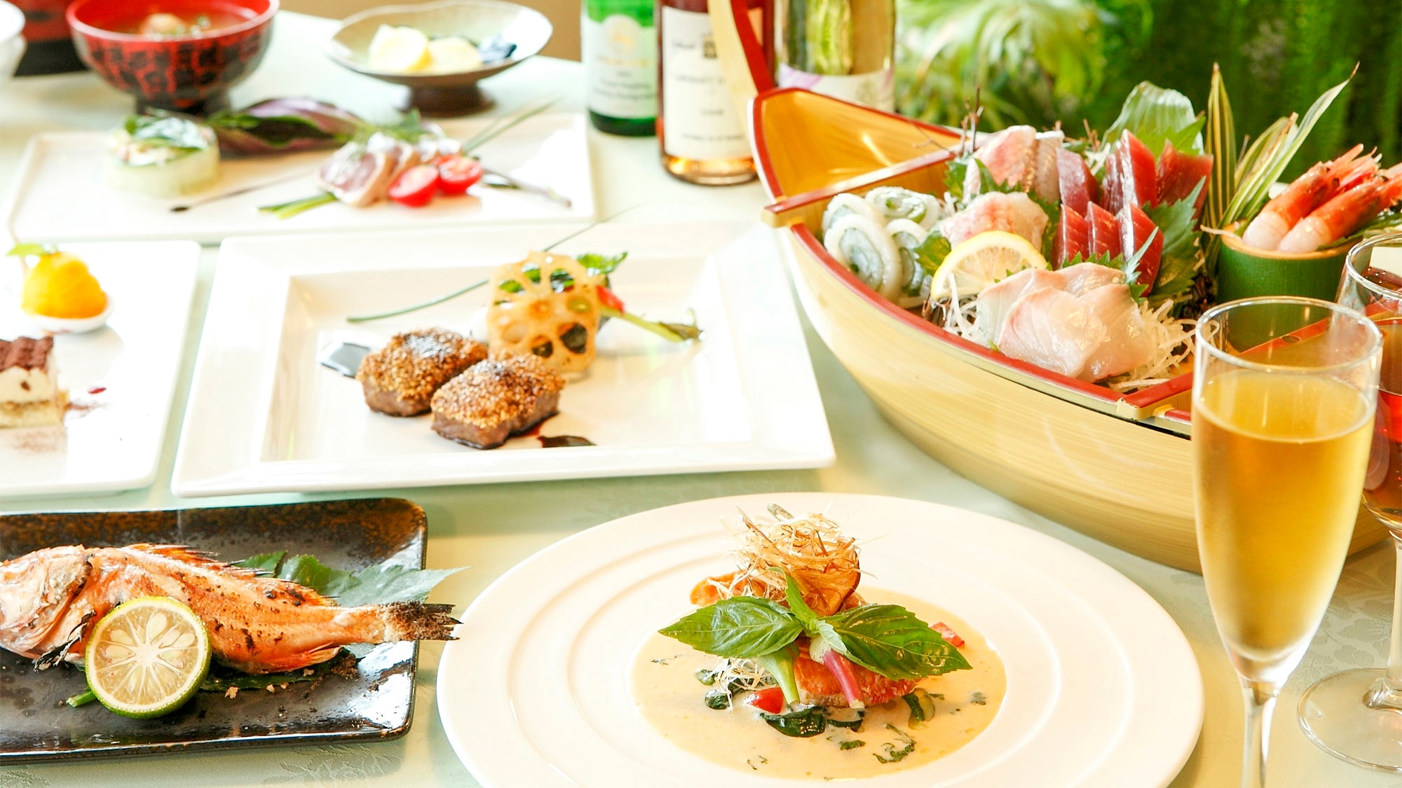 ・Creative Japanese-Western Dinner: Enjoy French and Japanese cuisine in a casual setting