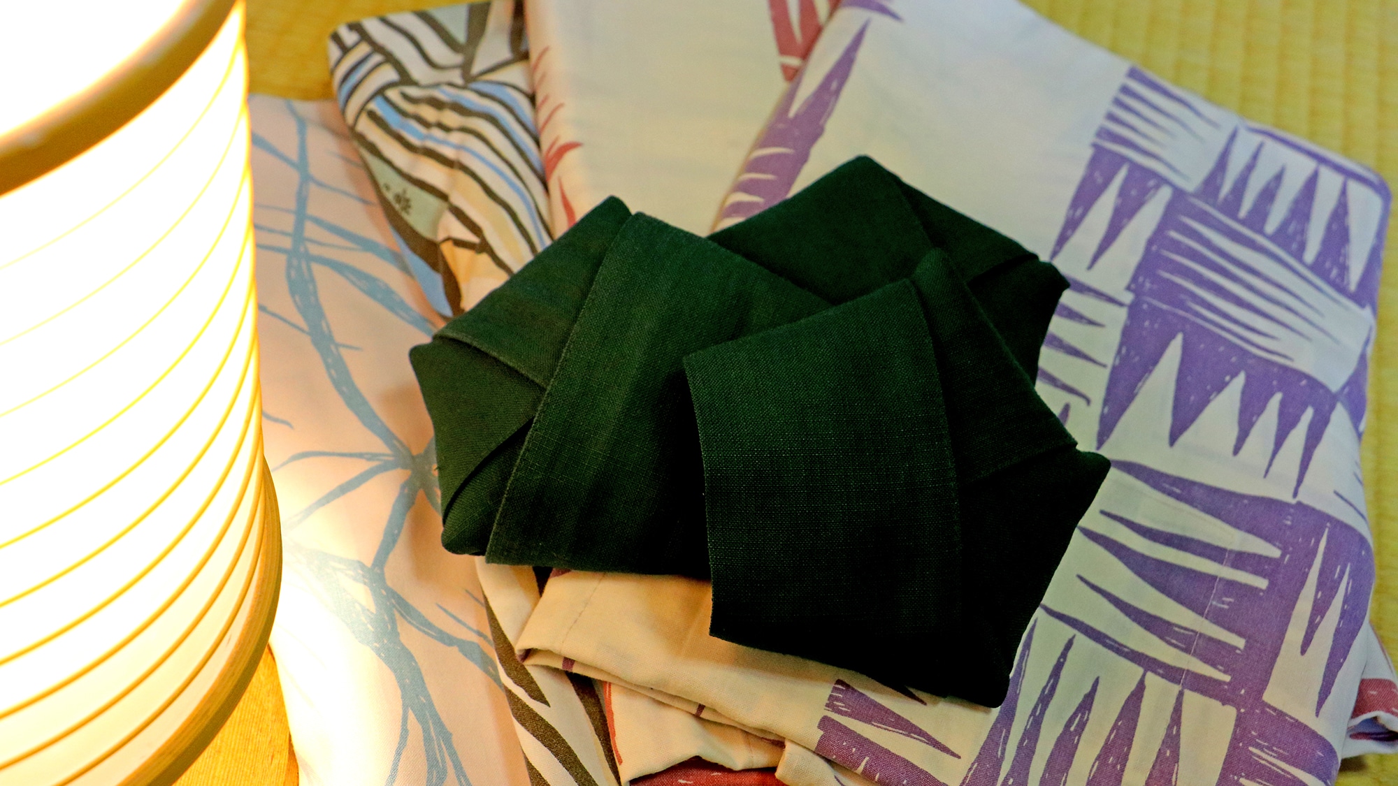 #Special offer for women only: Choose your own colored yukata, the "Taisho Romantic Yukata"♪