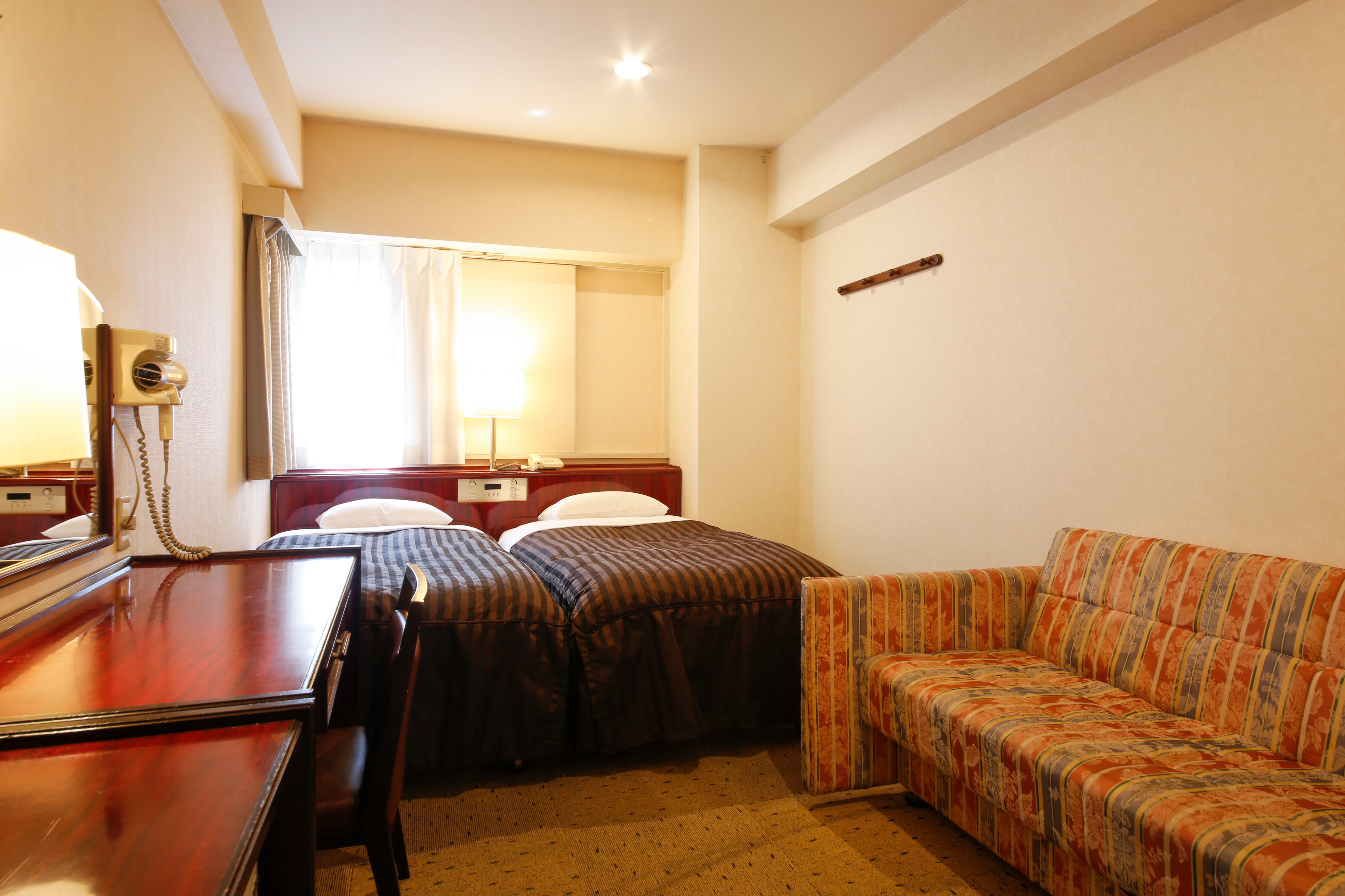 Twin room example ③