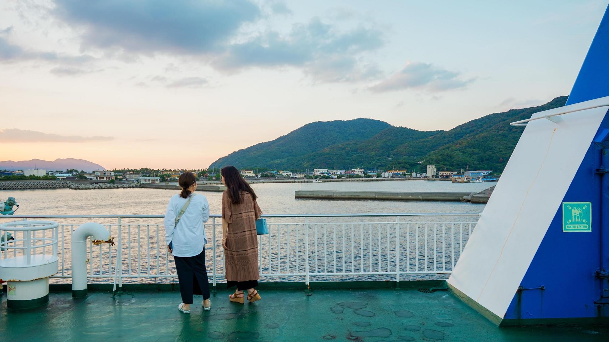 渡輪 新甑敷 至 甑敷島