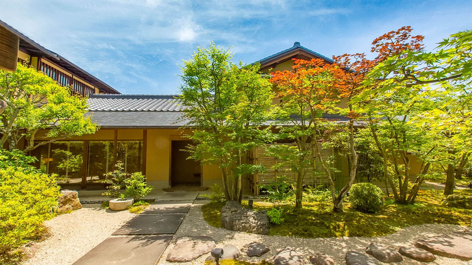 ・[外观] 数寄屋风格与现代感相融合的传统日式建筑