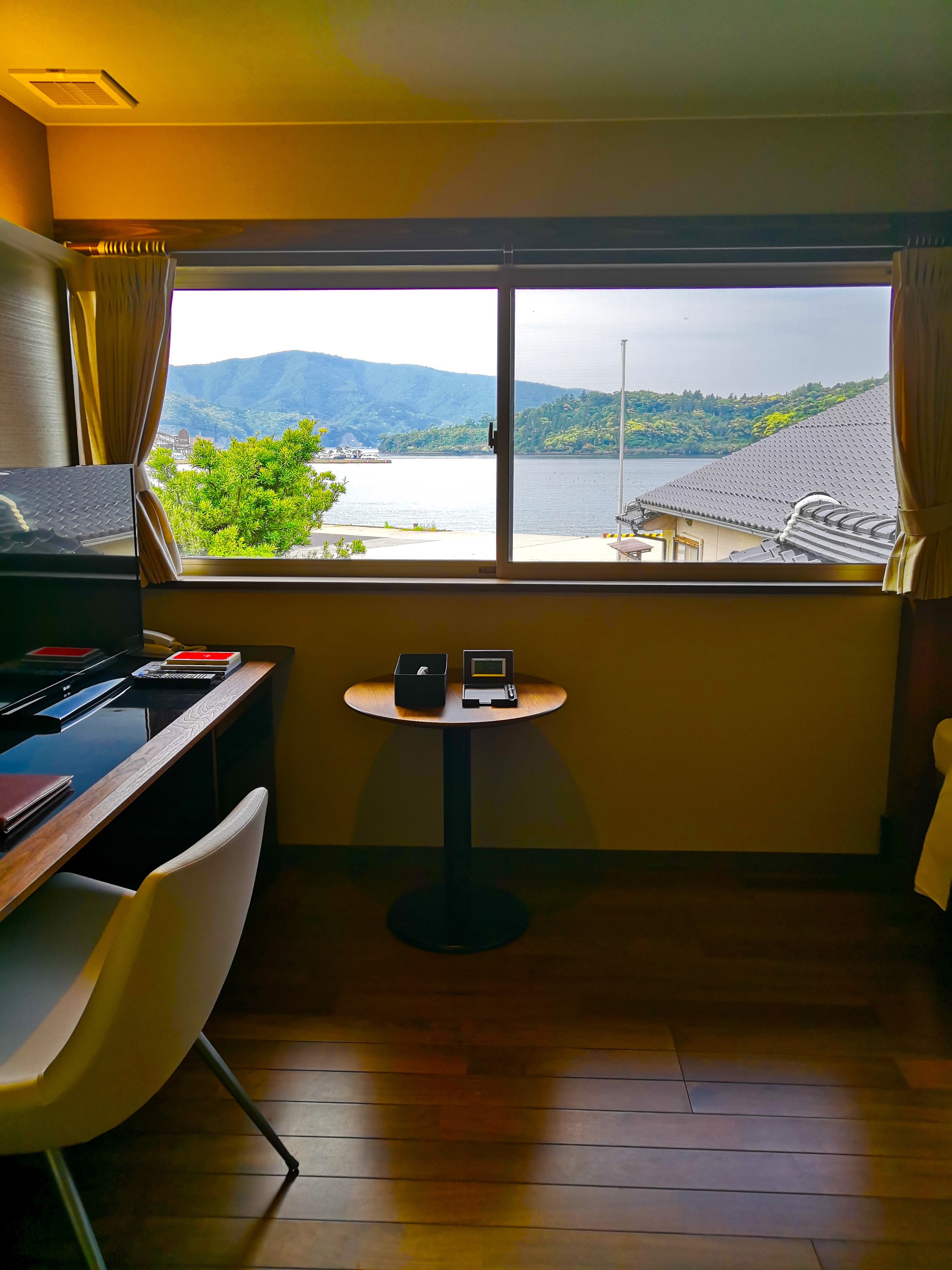 Harbor view single room
