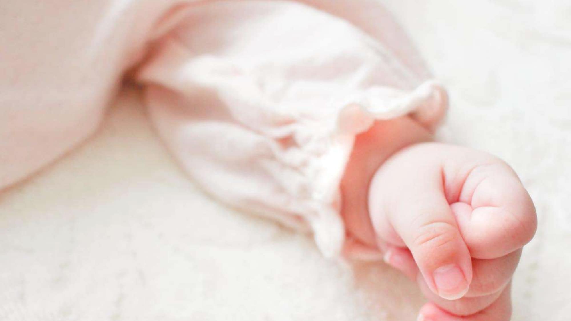 The spring water at Ikaho Onsen is soft and gentle for babies.