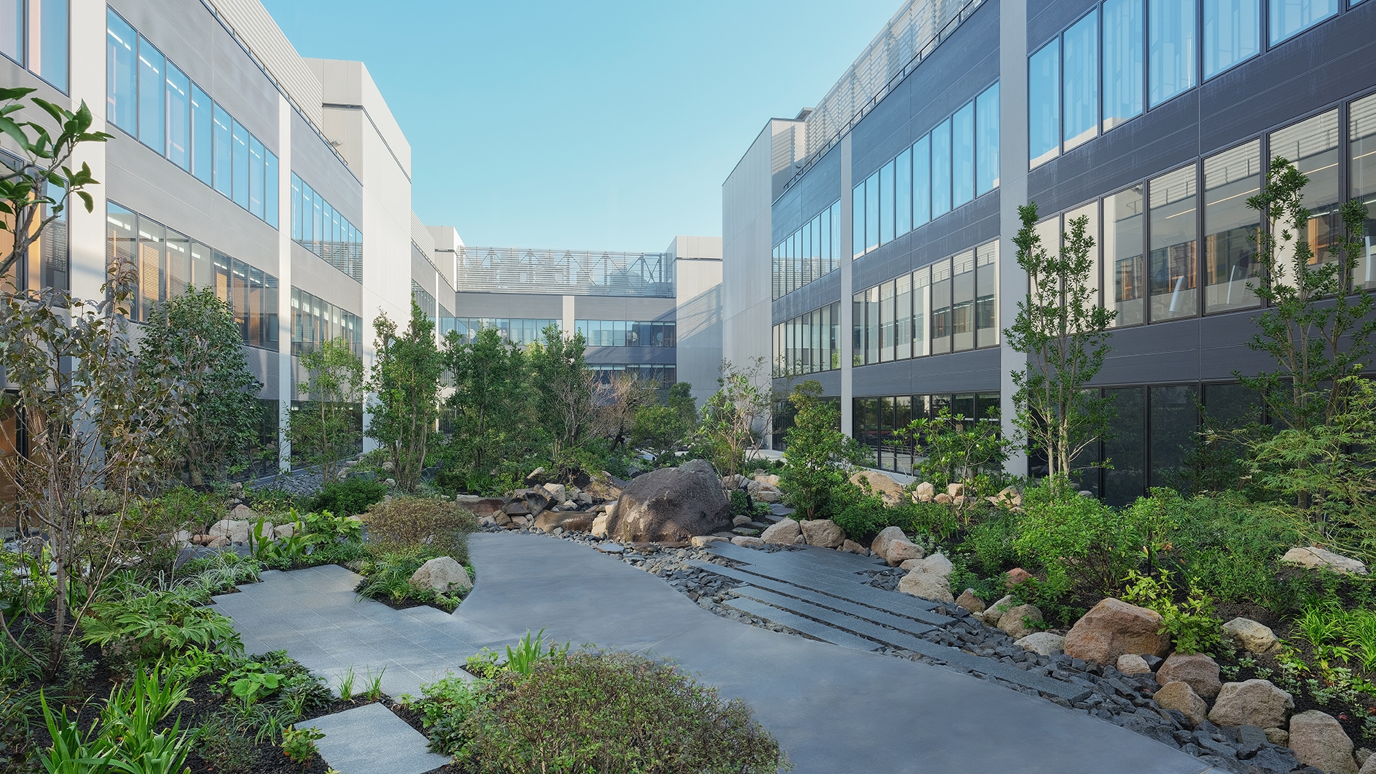 Halaman "Taman Pulau -Empat Musim-"