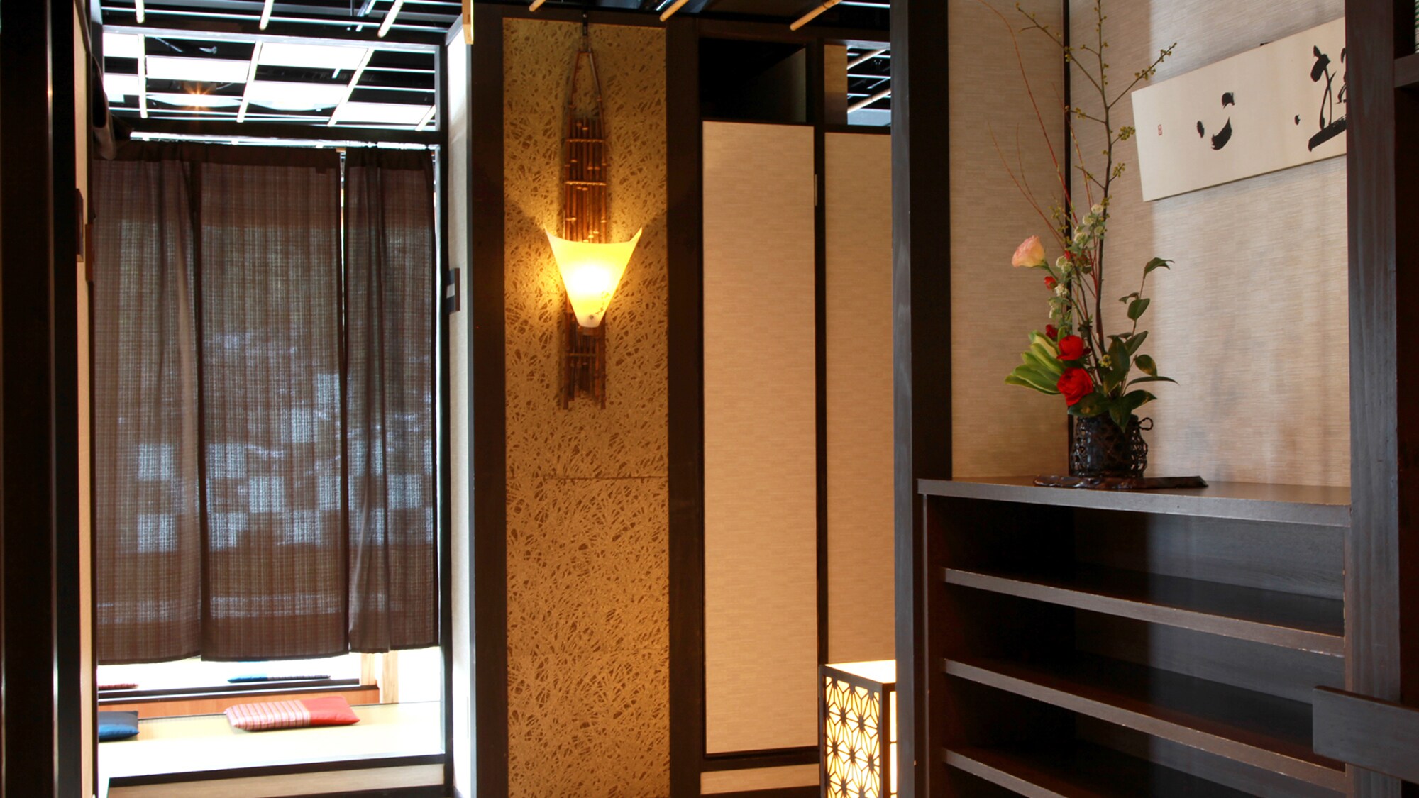 ร้านอาหารสไตล์ห้องส่วนตัว "เซ็นราคุ"