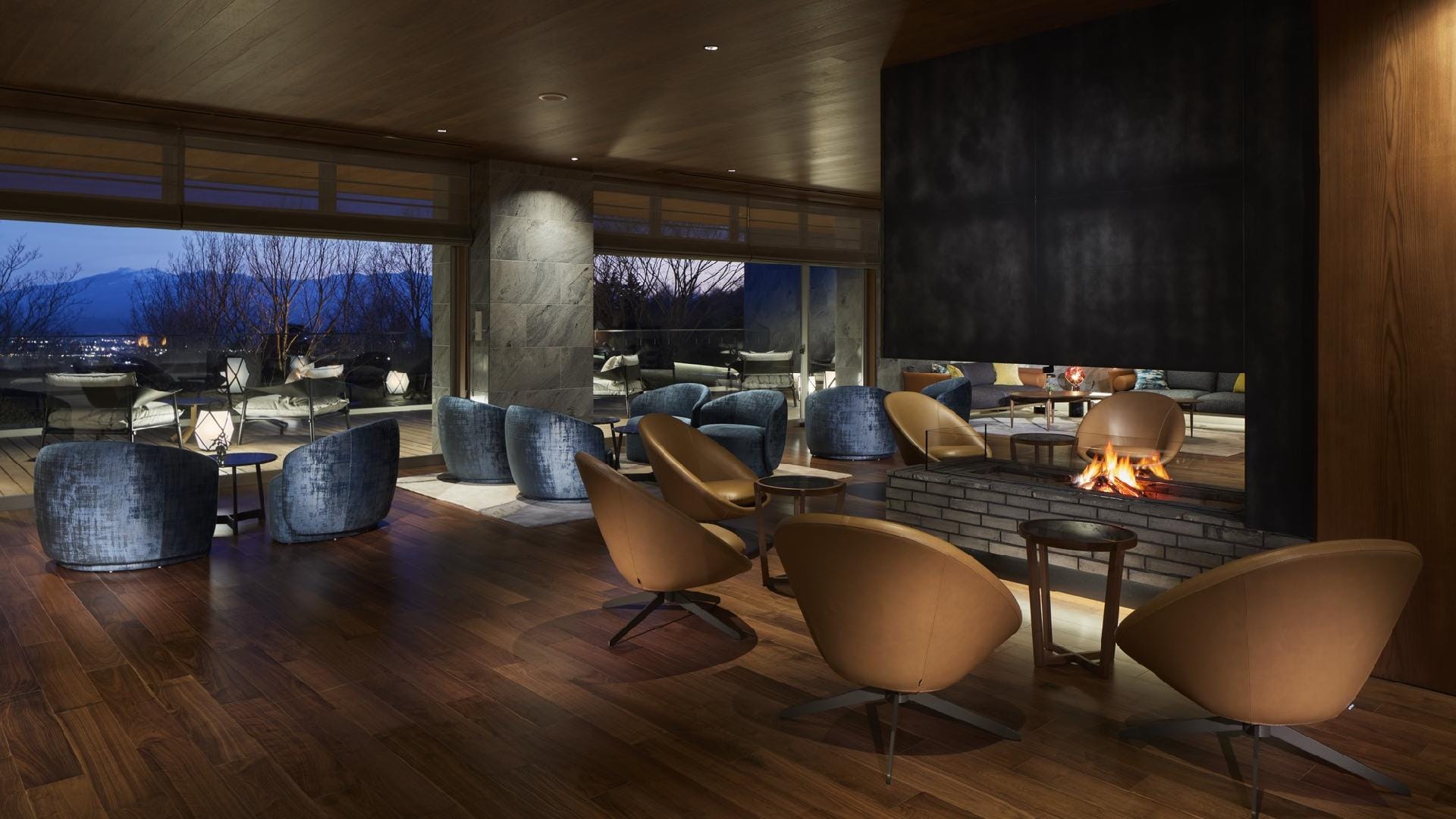 2nd floor lobby lounge