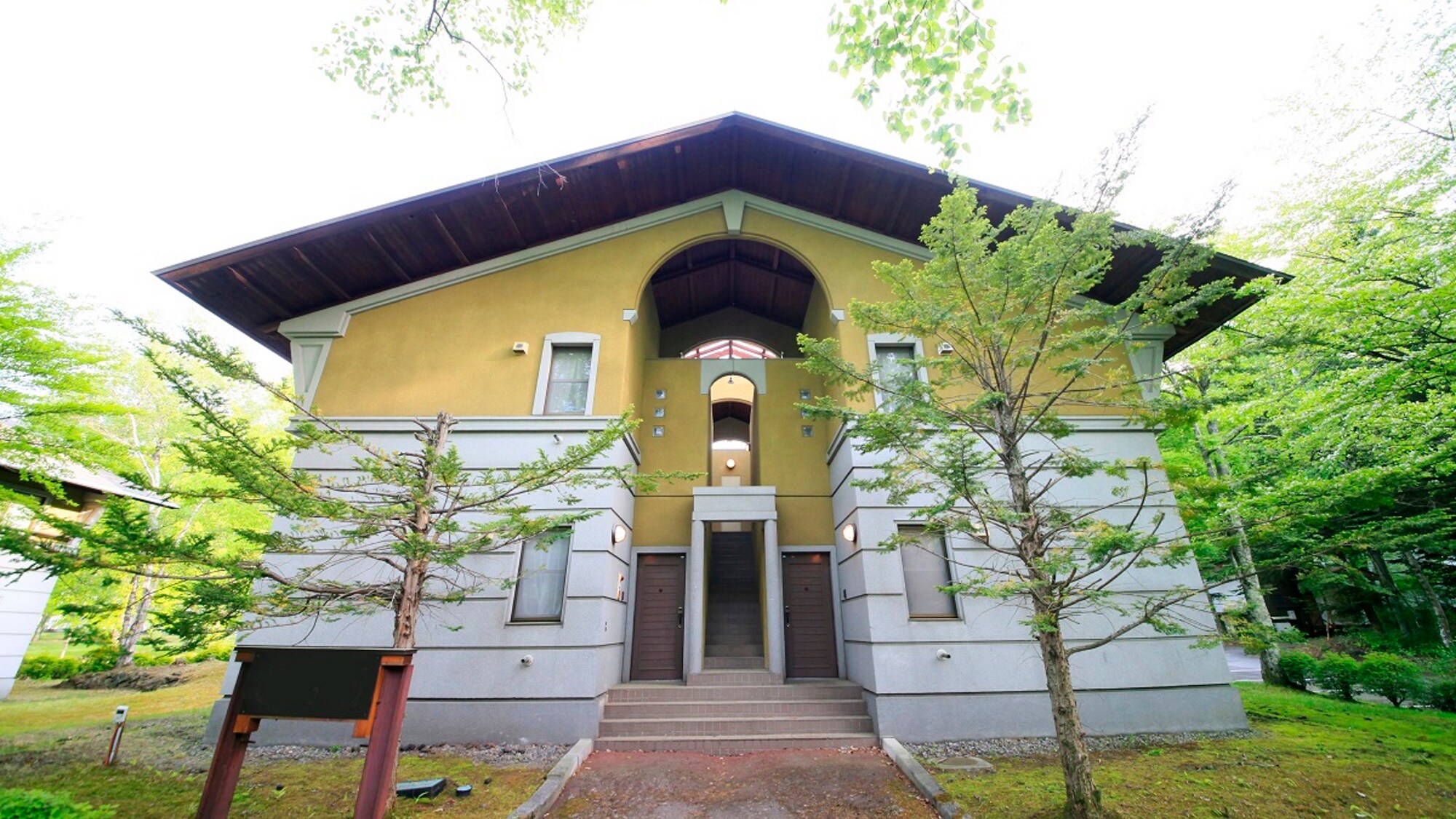 [Train Village Cottage] 1 minute by car from the front desk! Train village cottage with cute exterior