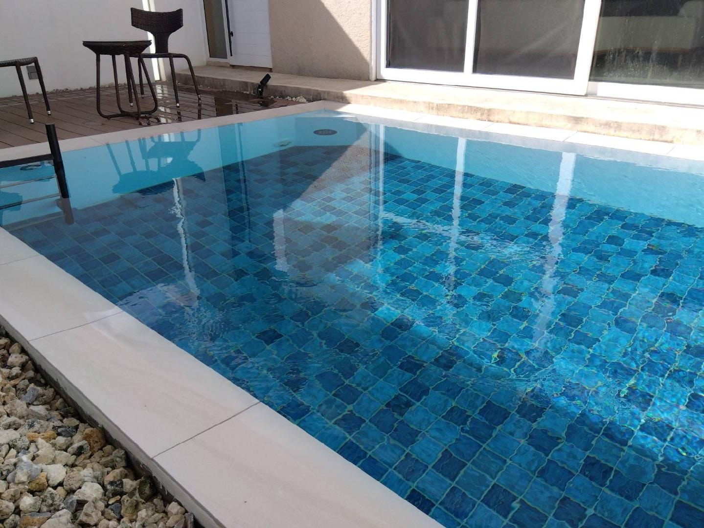 kolam
