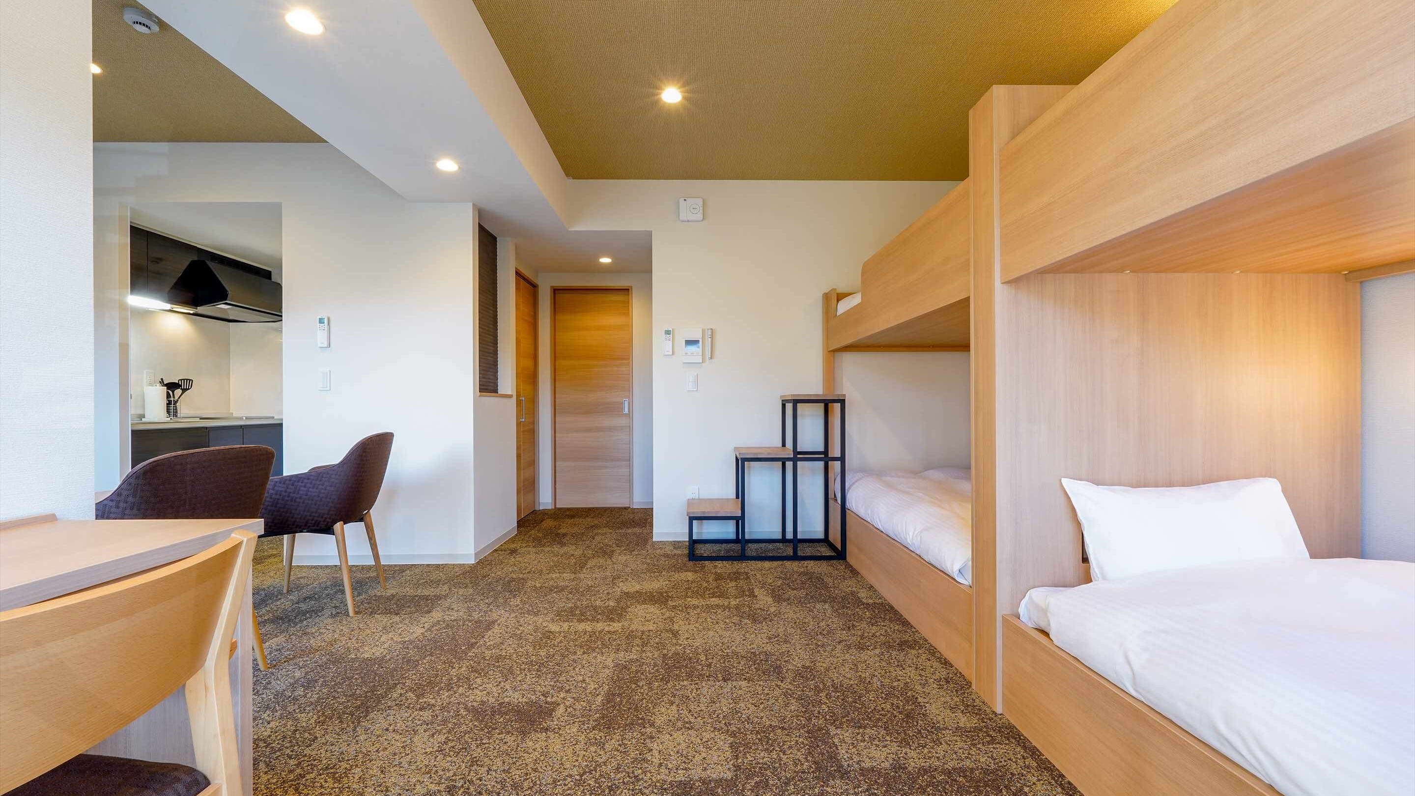 top 용 bunkbed