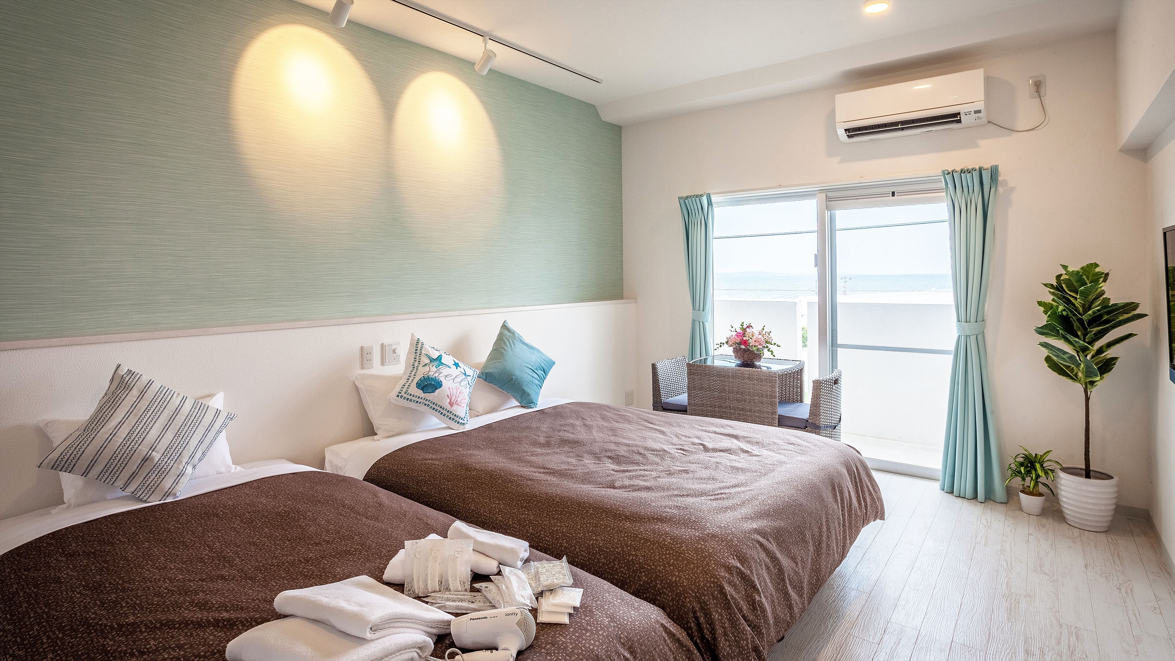 Large Twin Room