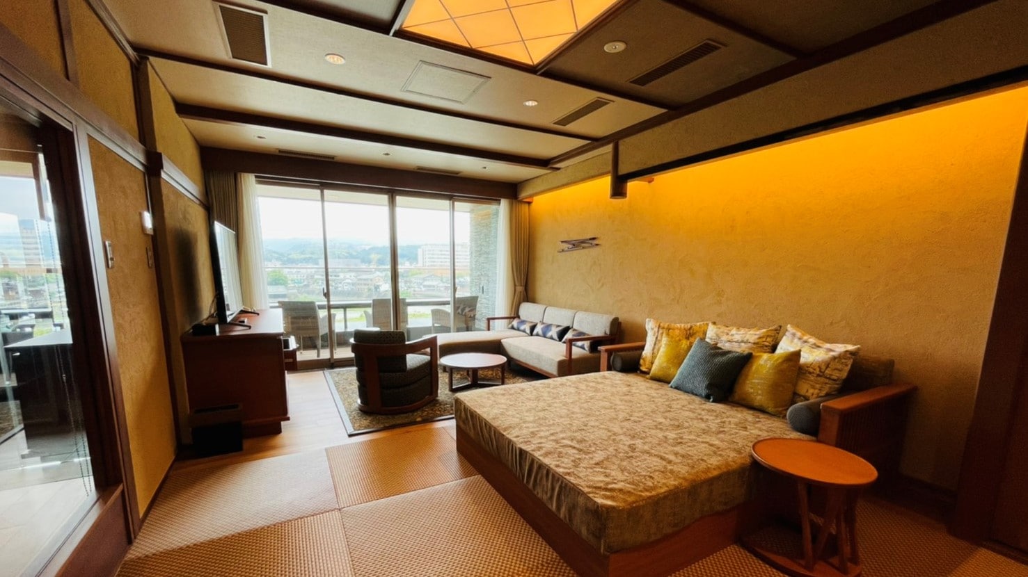 Premium room with hot spring open-air bath