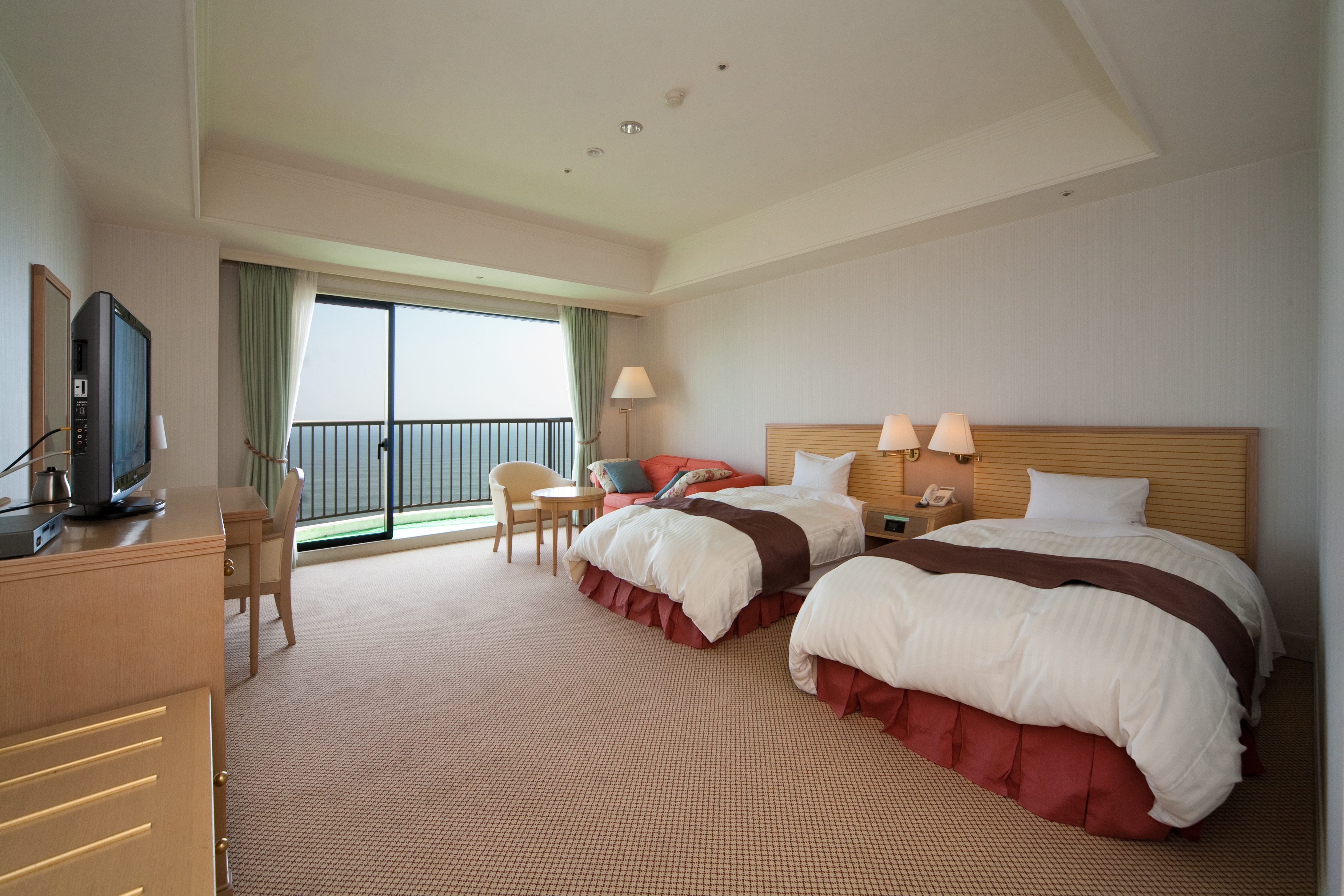 Twin room (sea side)