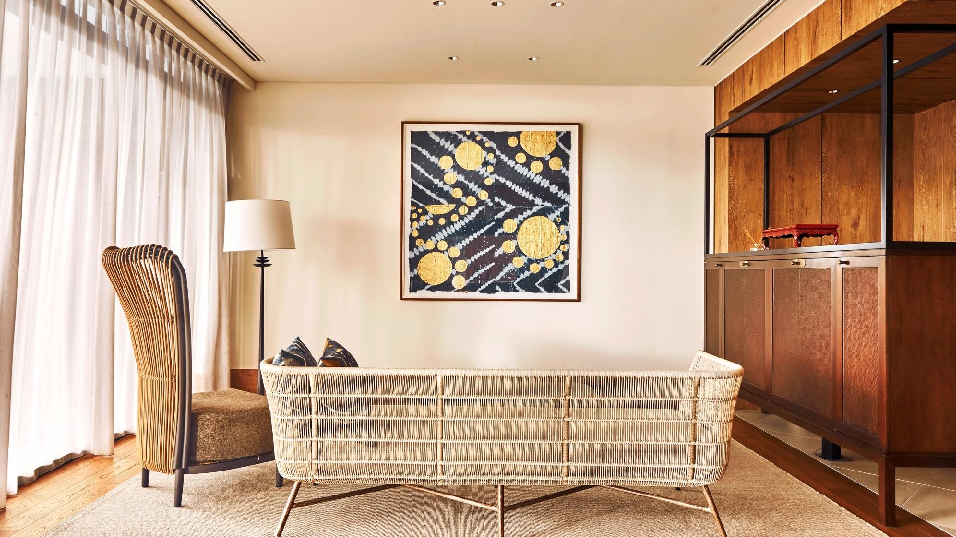 [With Pool] Executive Suite King