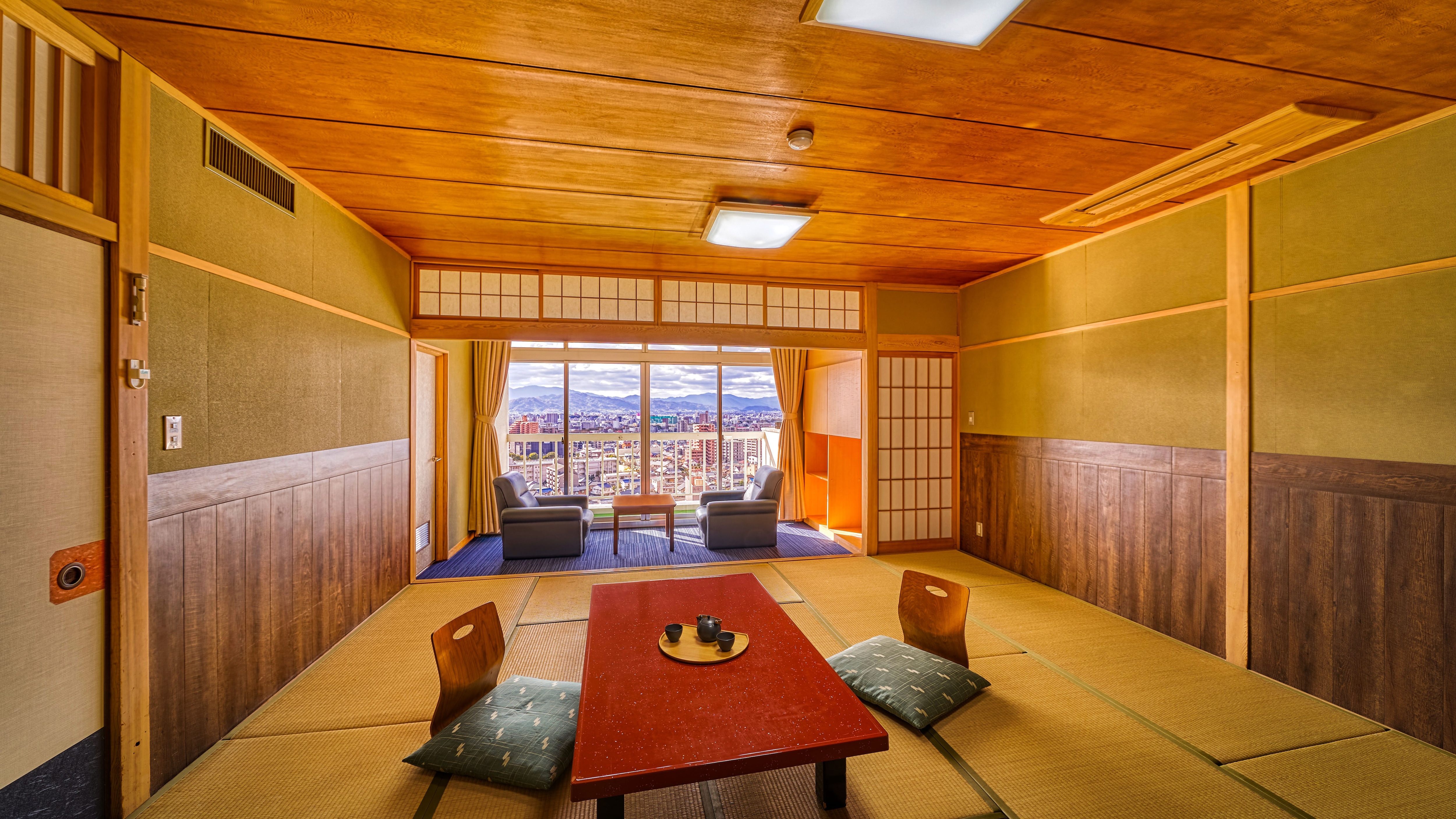 Standard Japanese-style Room (City/Night View) *Example of a guest room